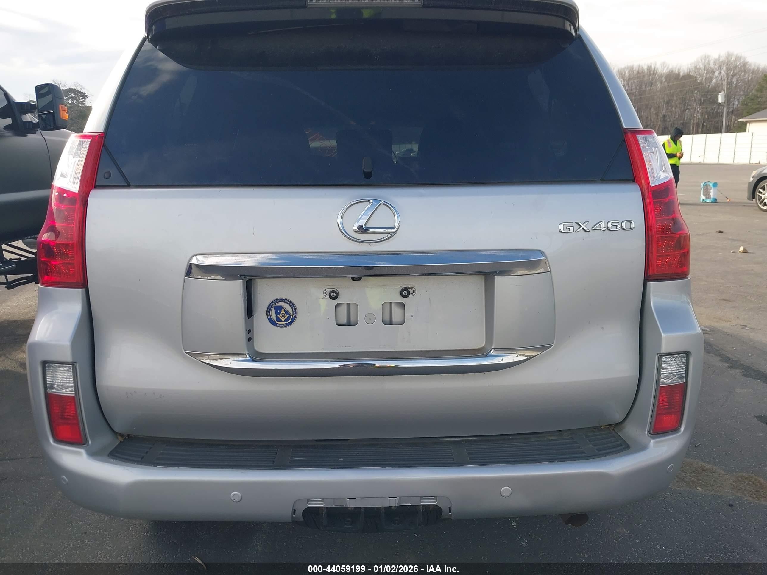 2011 Lexus Gx 460   Серебряный vin: JTJBM7FXXB5018874