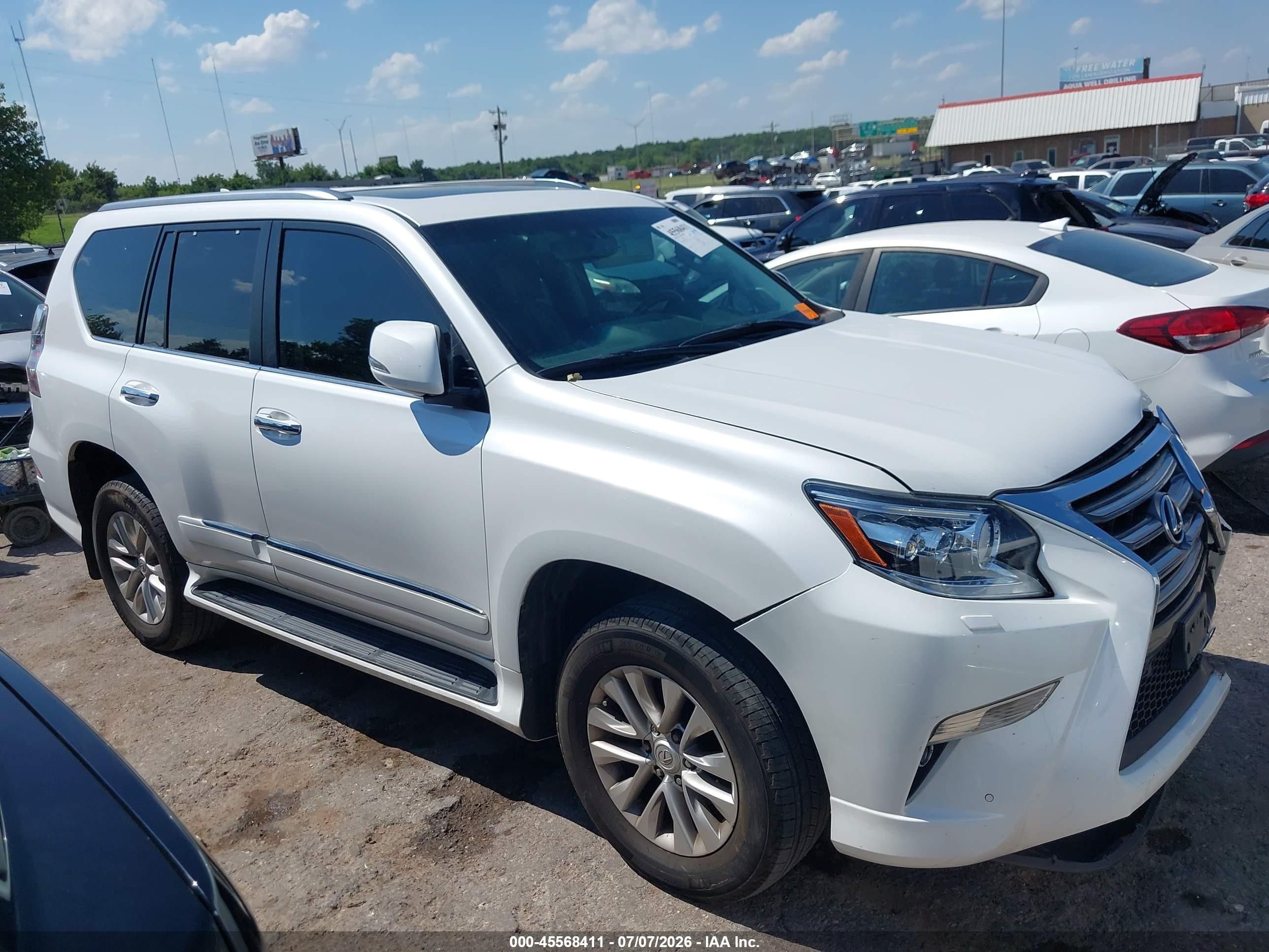 2017 Lexus Gx 460   White vin: JTJBM7FXXH5162255