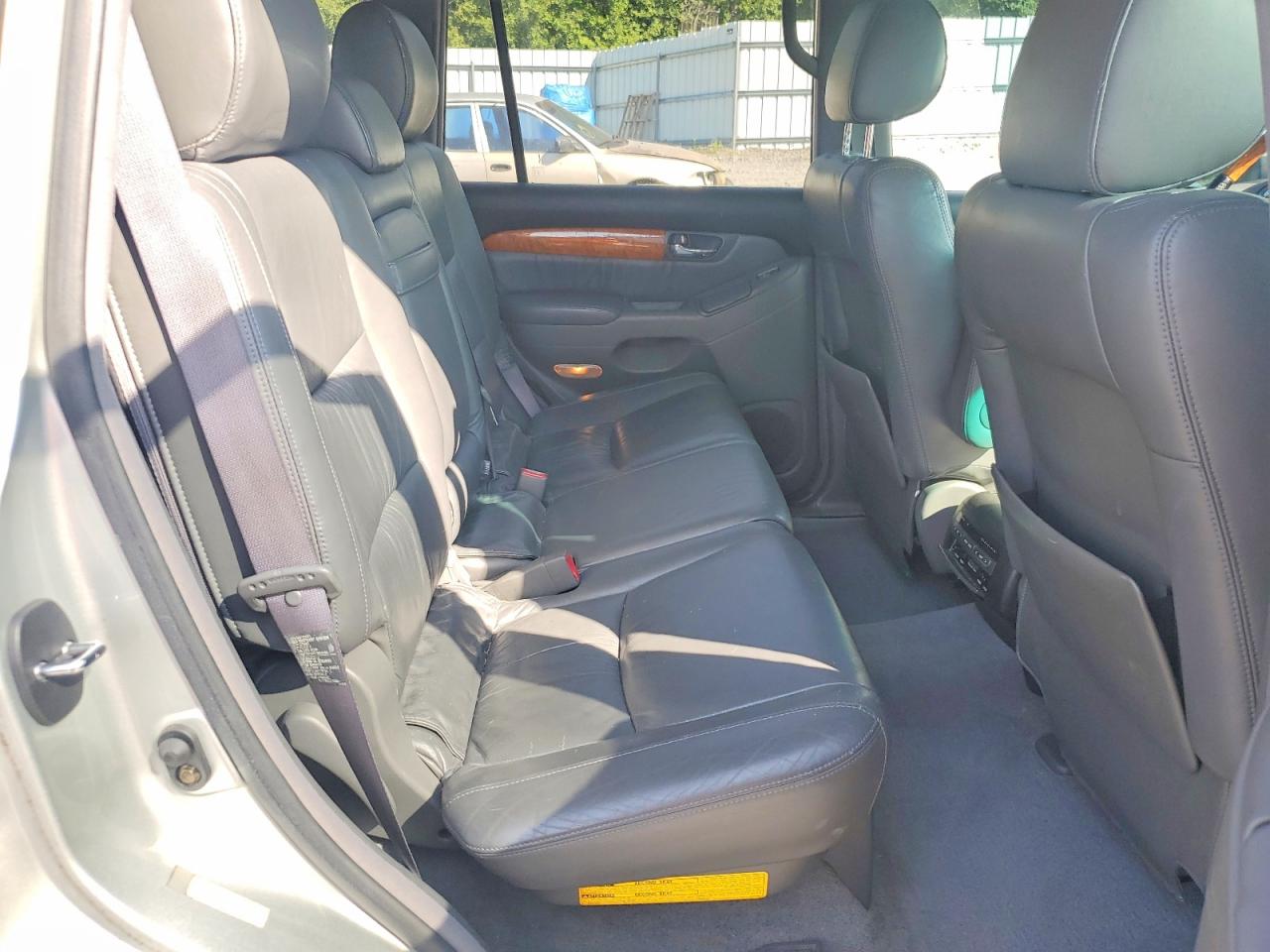 2004 Lexus Gx 470 Silver vin: JTJBT20X140044472