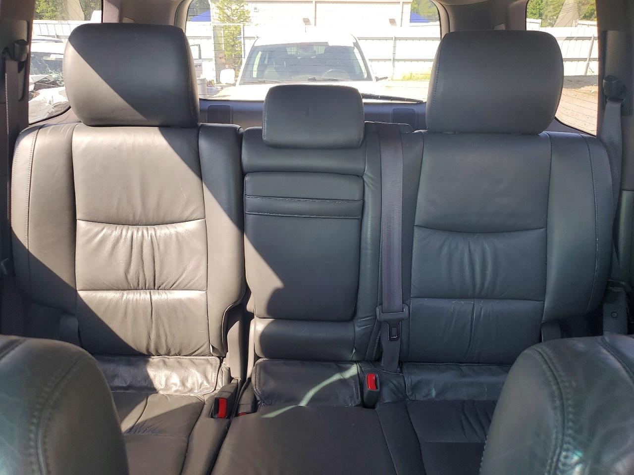 2004 Lexus Gx 470 Silver vin: JTJBT20X140044472