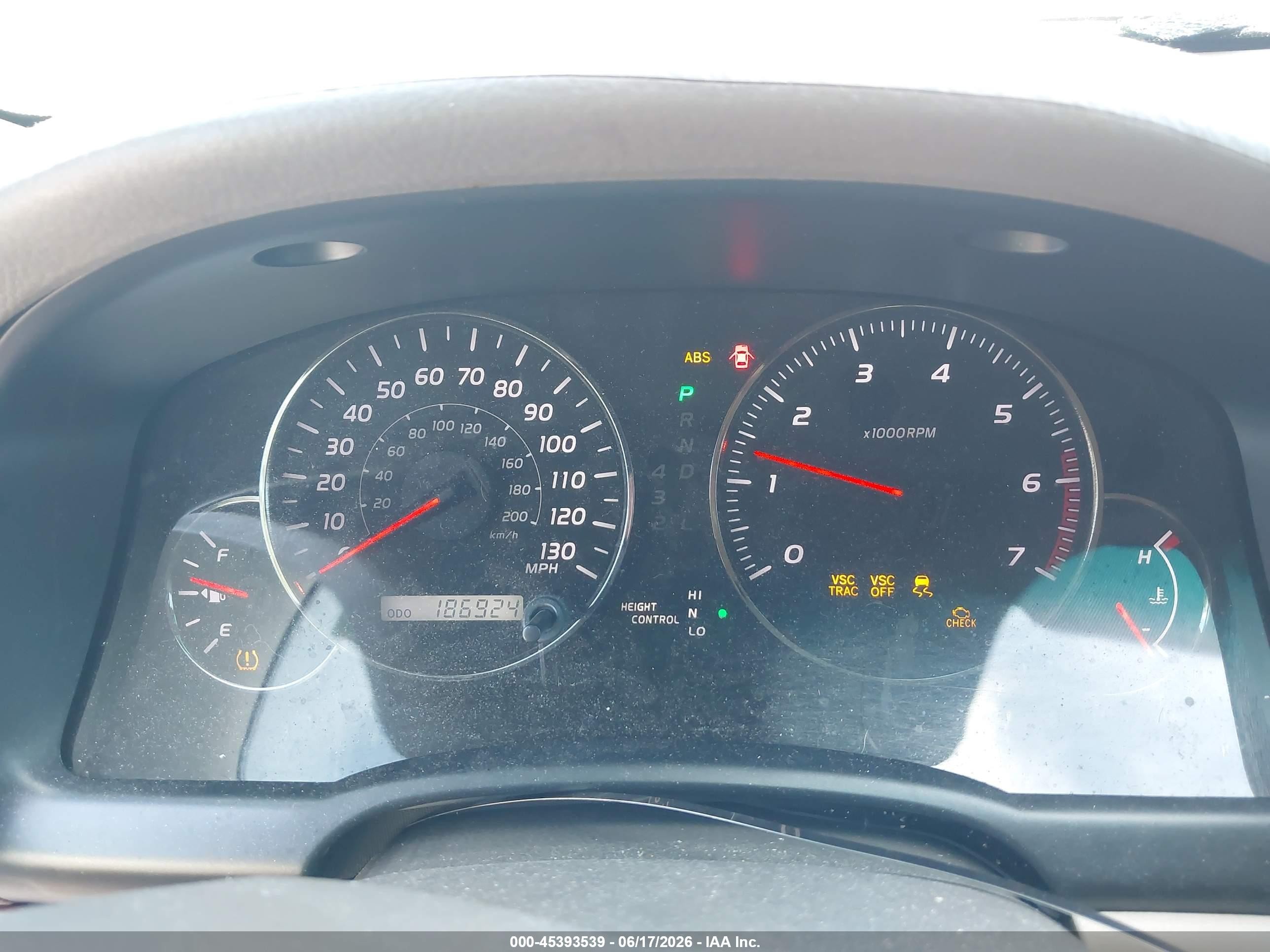 2008 Lexus Gx 470   White vin: JTJBT20X180150913