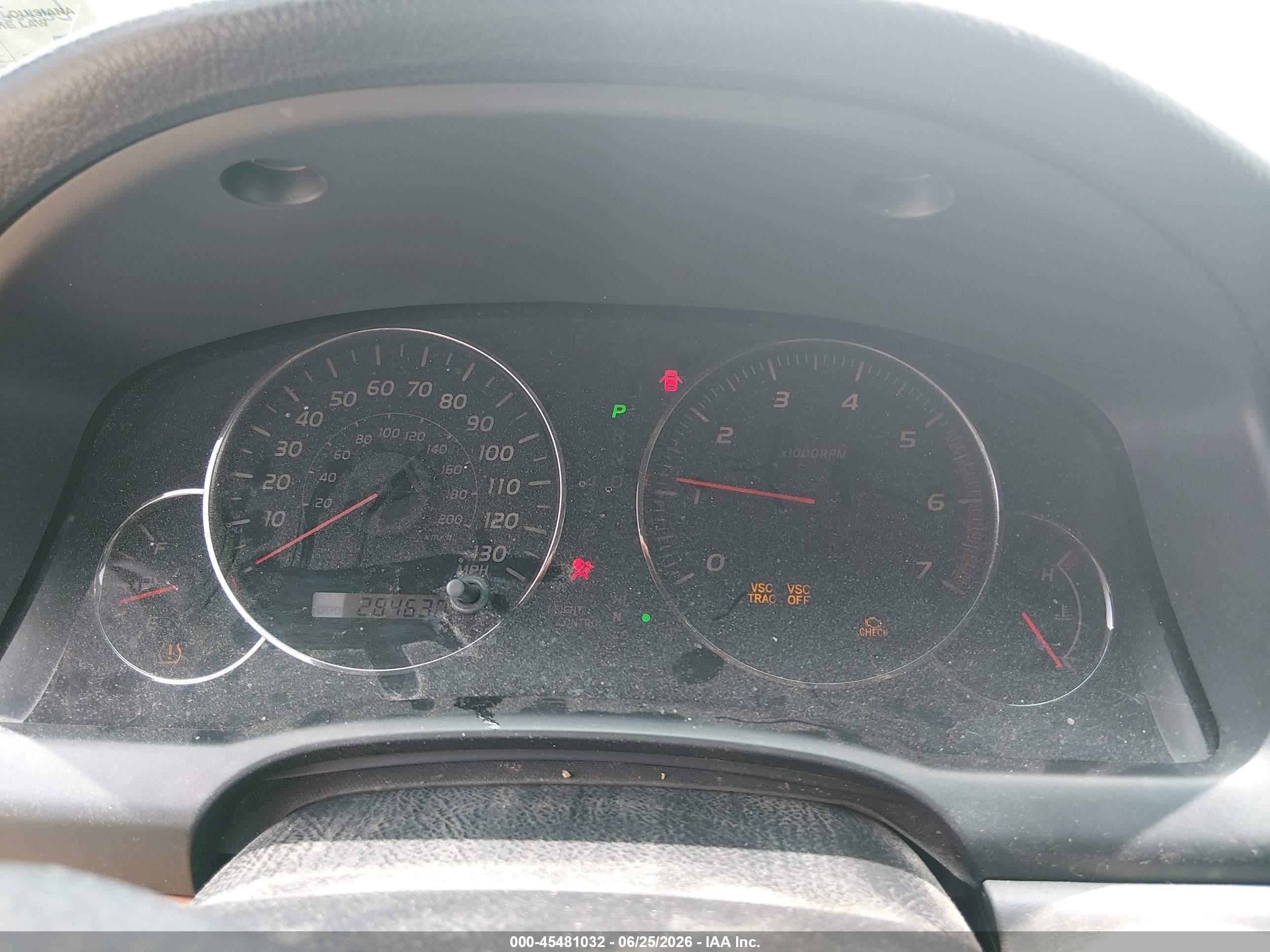 2004 Lexus Gx 470   White vin: JTJBT20X240041886
