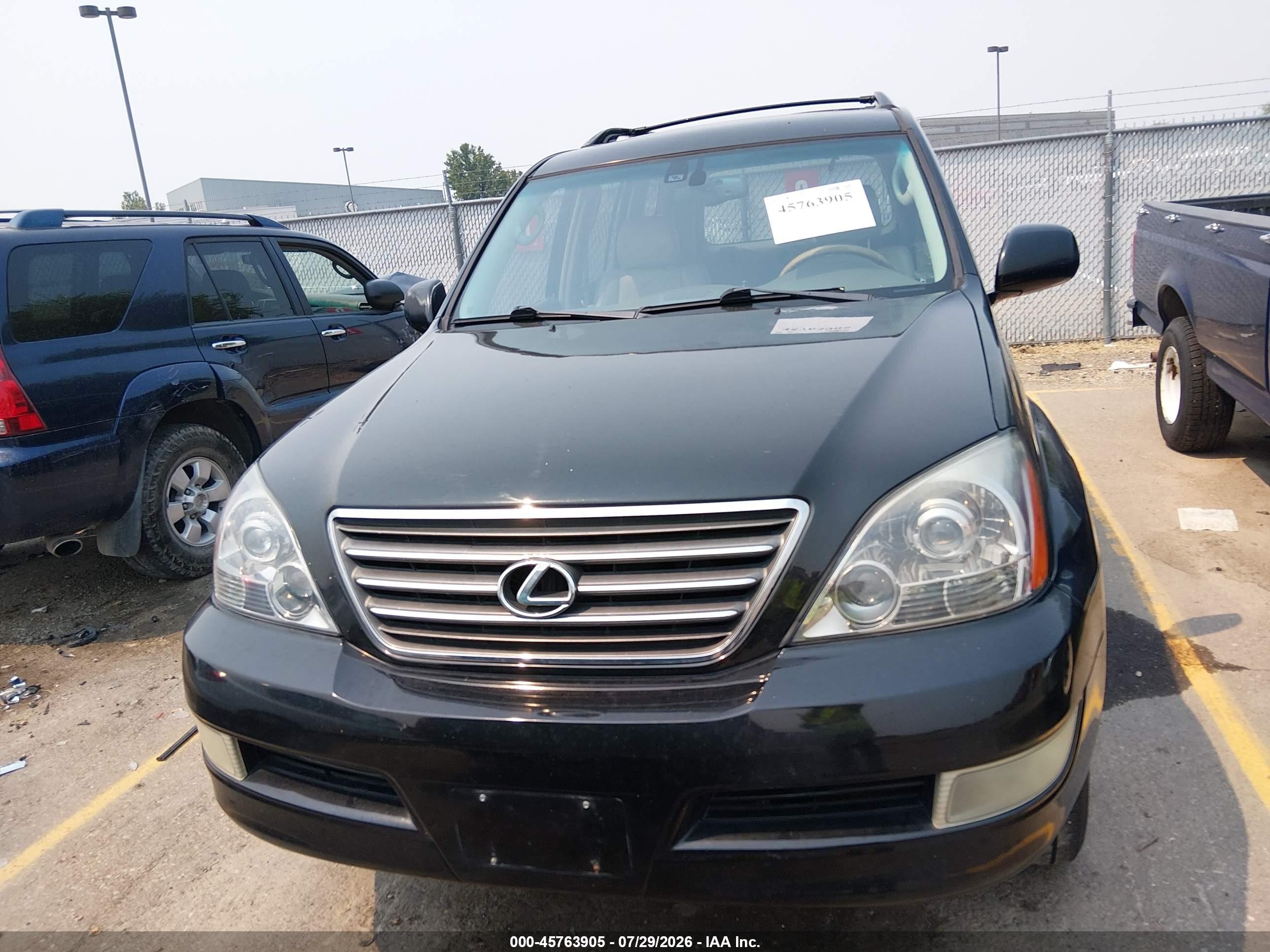 2004 Lexus Gx 470   Beige vin: JTJBT20X240047865