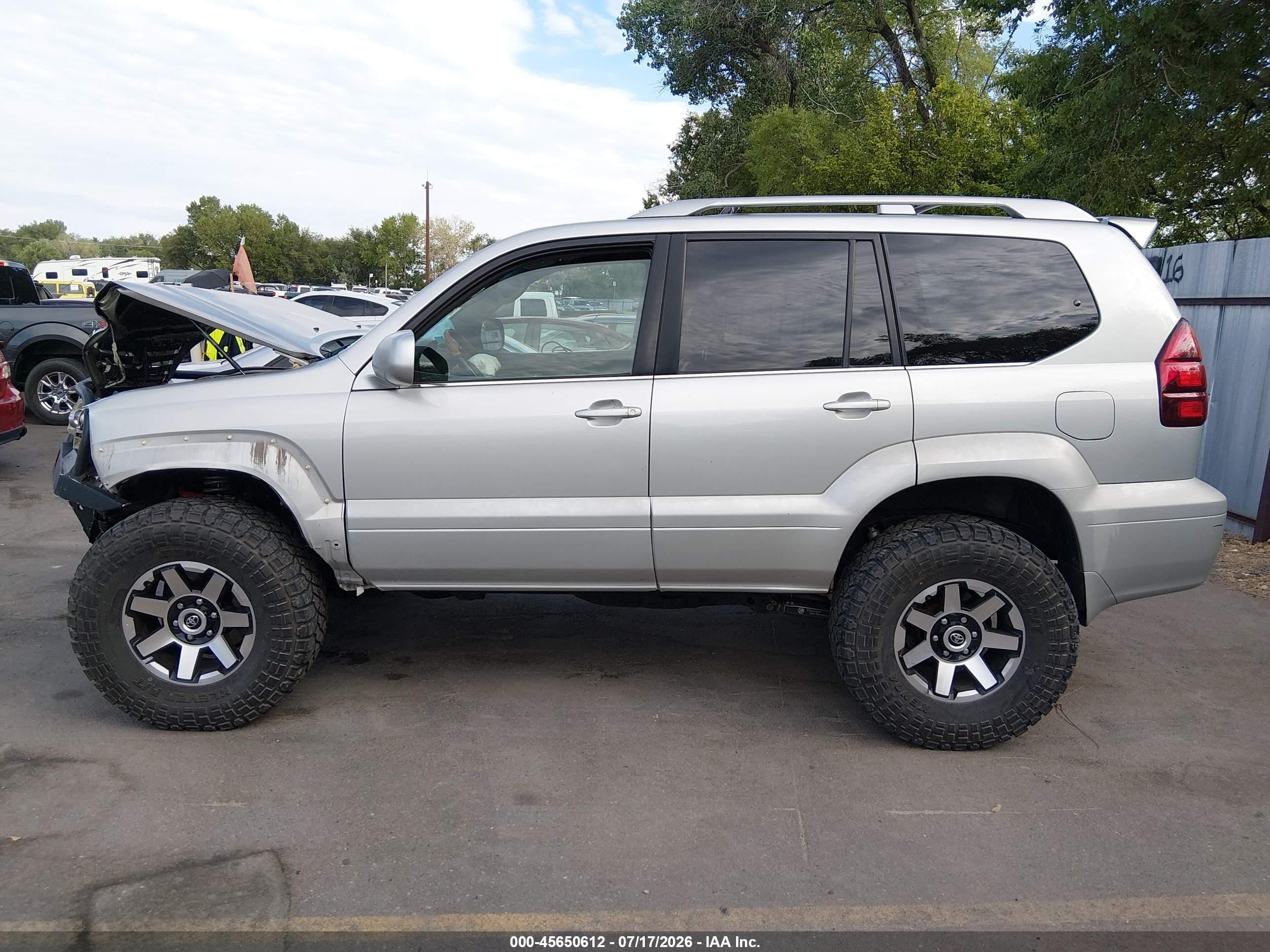 2004 Lexus Gx 470   Серебряный vin: JTJBT20X340064819