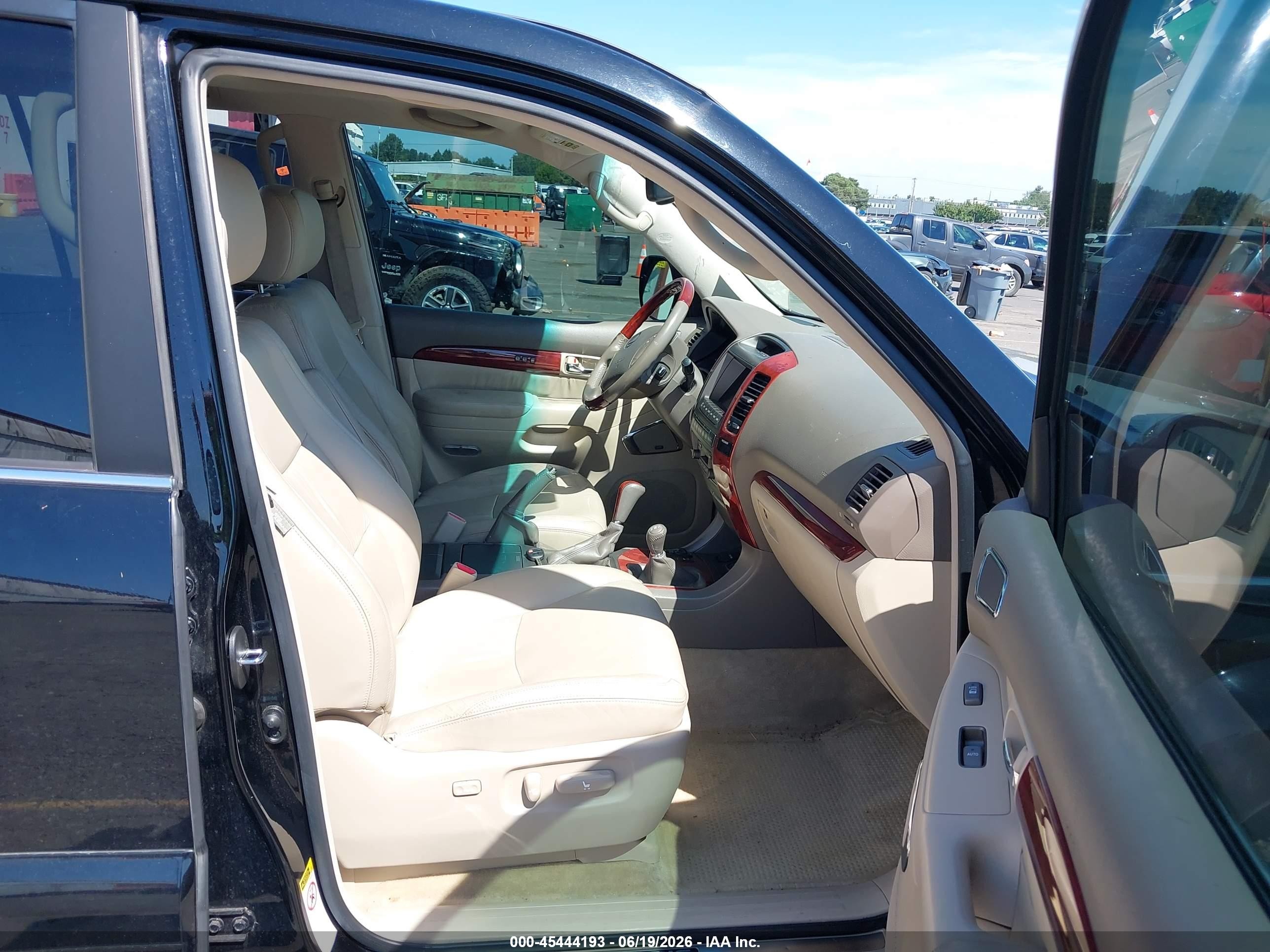 2008 Lexus Gx 470   Black vin: JTJBT20X380162593