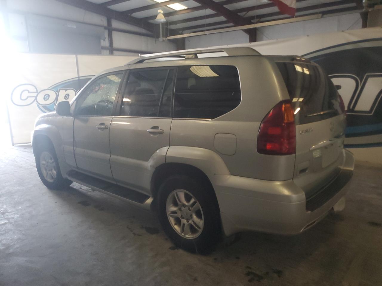 2004 Lexus Gx 470 Base Silver vin: JTJBT20X440052355 Damage: Left Rear Door, Dent(S) W/ Paint Dmg, 4 To 5 Inches