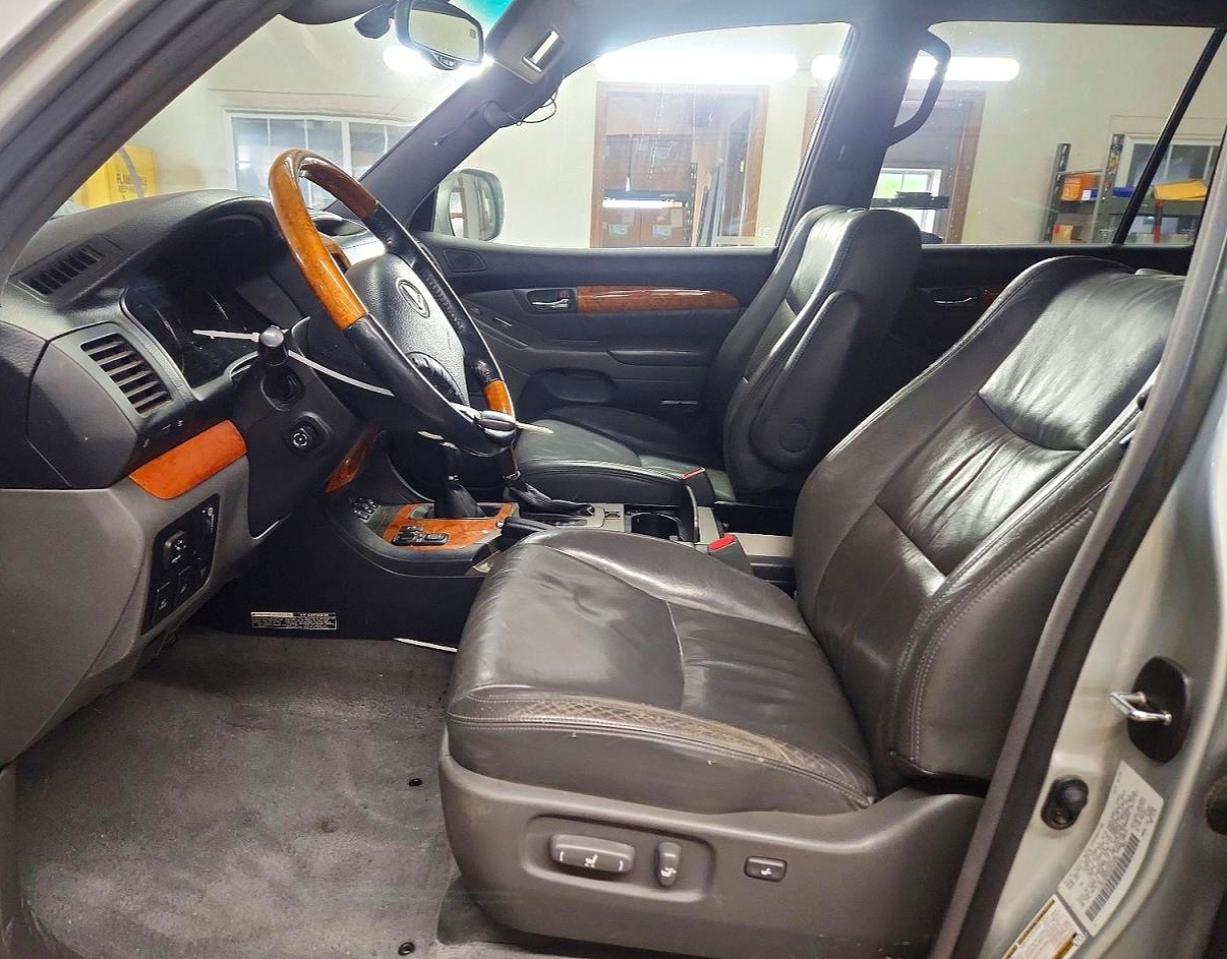 2005 Lexus Gx 470 Silver vin: JTJBT20X450093280