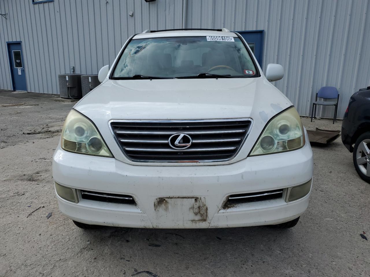 2006 Lexus Gx 470 White vin: JTJBT20X460101198 Damage: Left Head Lamp, Faded, Repair Required
