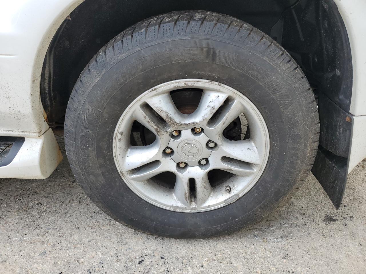 2006 Lexus Gx 470 White vin: JTJBT20X460101198 Damage: Left Rear Wheel, Curb Rash, > 12 Inches