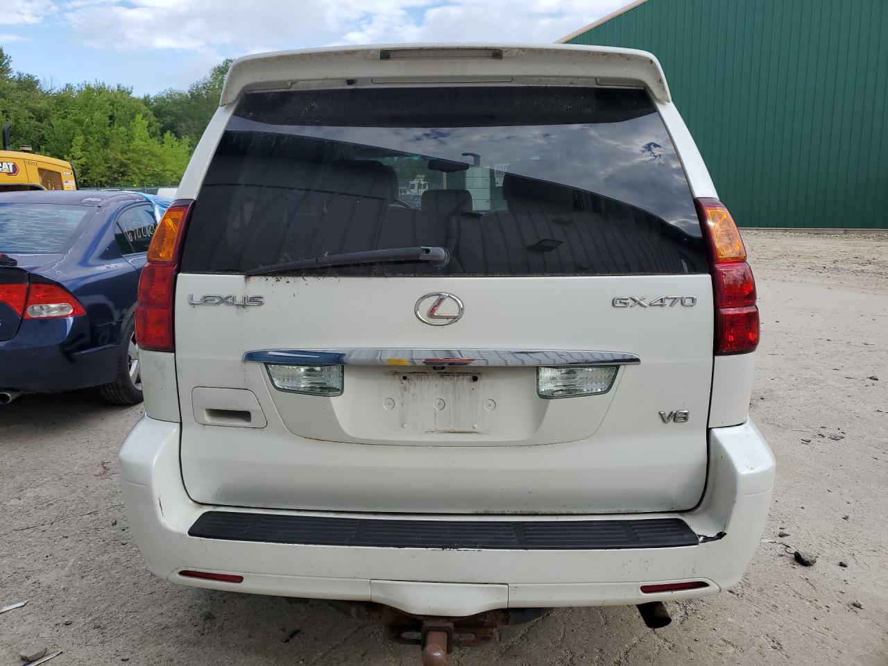 2006 Lexus Gx 470 White vin: JTJBT20X460101198 Damage: Rear Bumper, Light Scratch, > 12 Inches