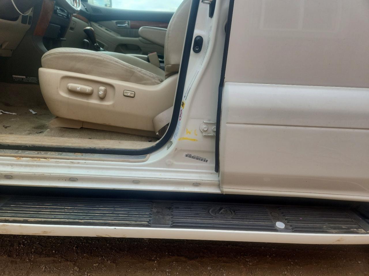 2004 Lexus Gx 470 White vin: JTJBT20X540058441