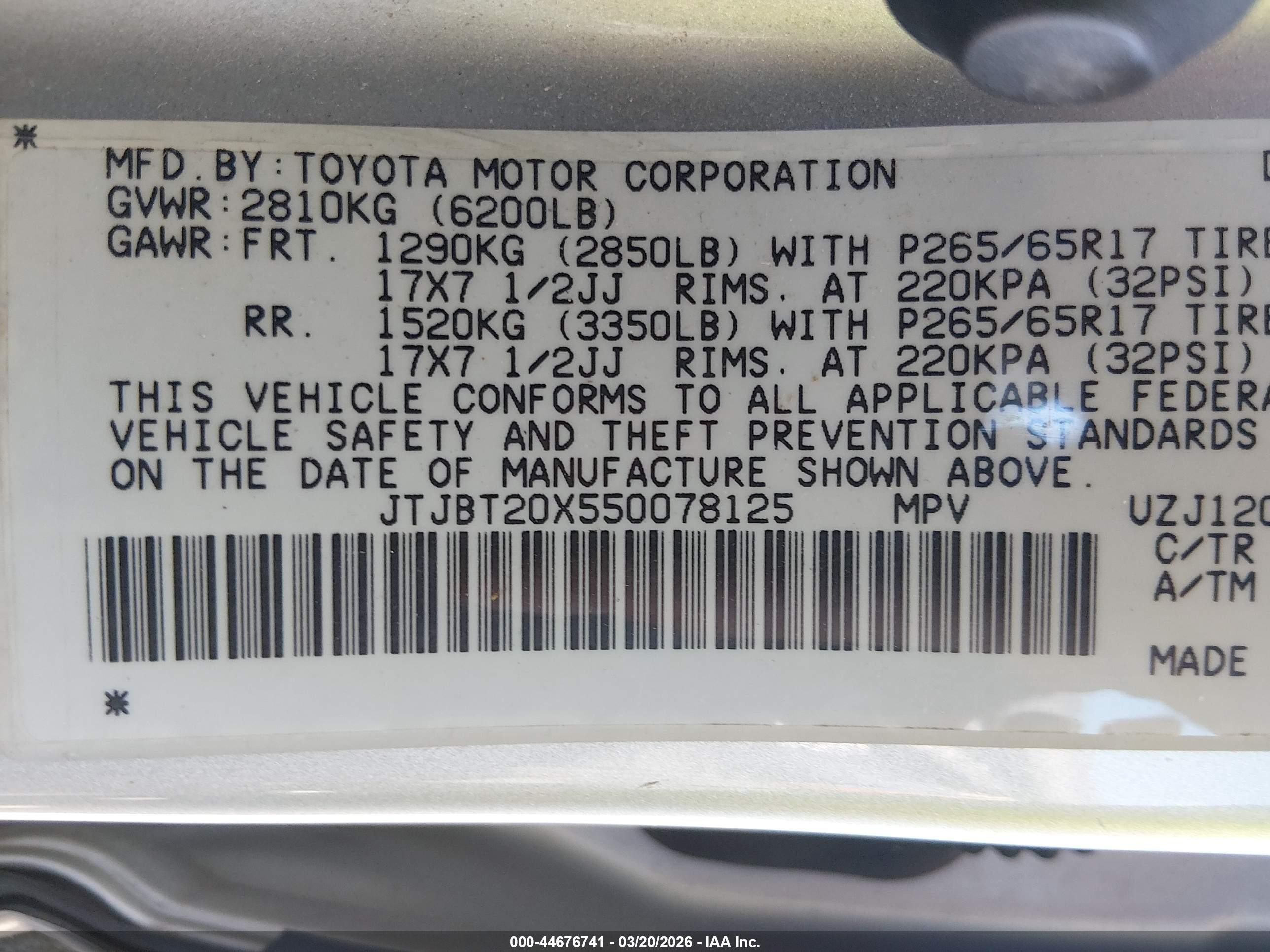 2005 Lexus Gx 470   Silver vin: JTJBT20X550078125