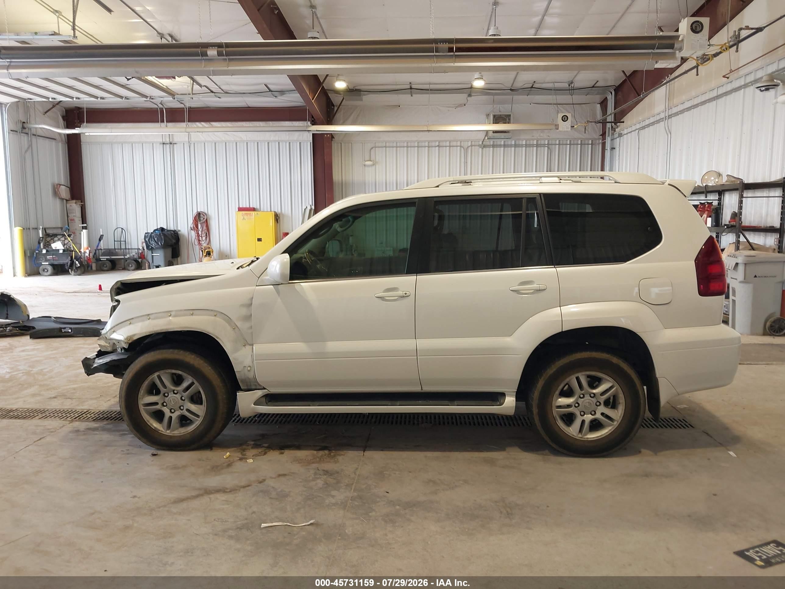 2007 Lexus Gx 470   White vin: JTJBT20X570141016