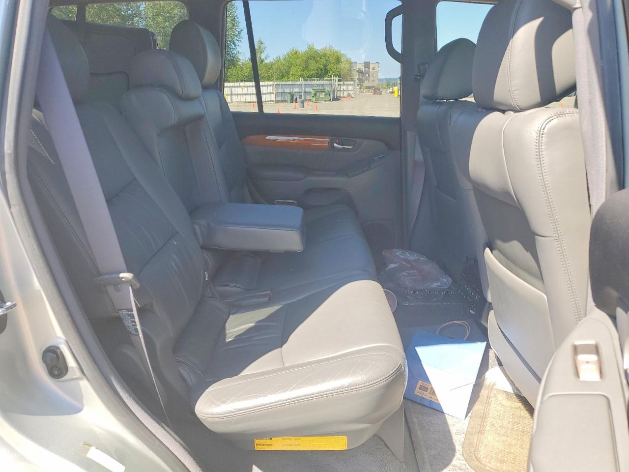 2004 Lexus Gx 470 Silver vin: JTJBT20X640057413