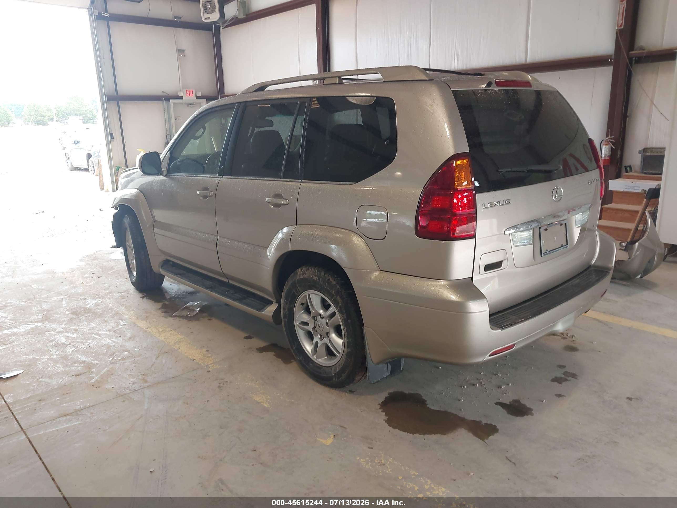 2005 Lexus Gx 470   Gold vin: JTJBT20X650070065