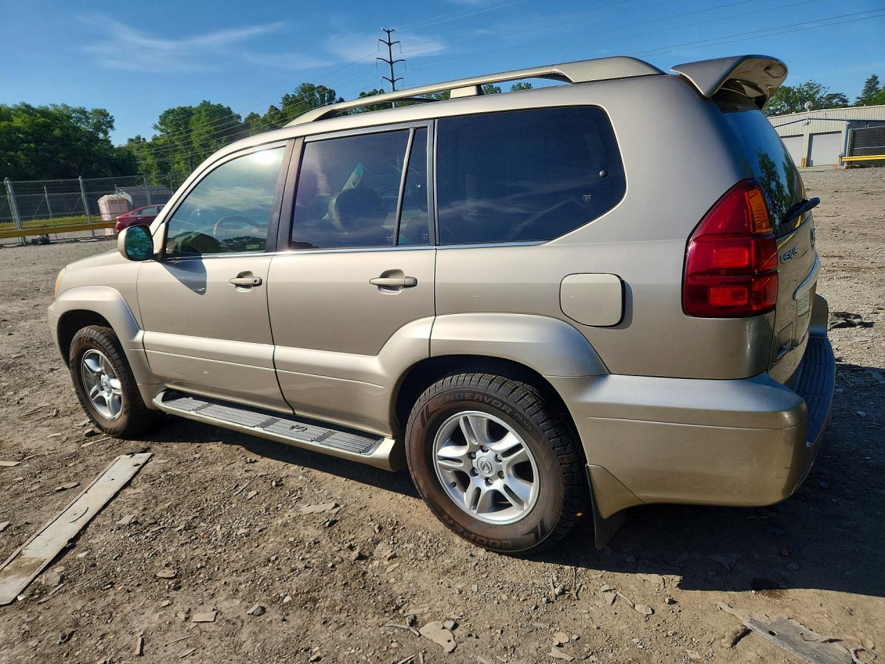 2005 Lexus Gx 470 Gold vin: JTJBT20X650075816