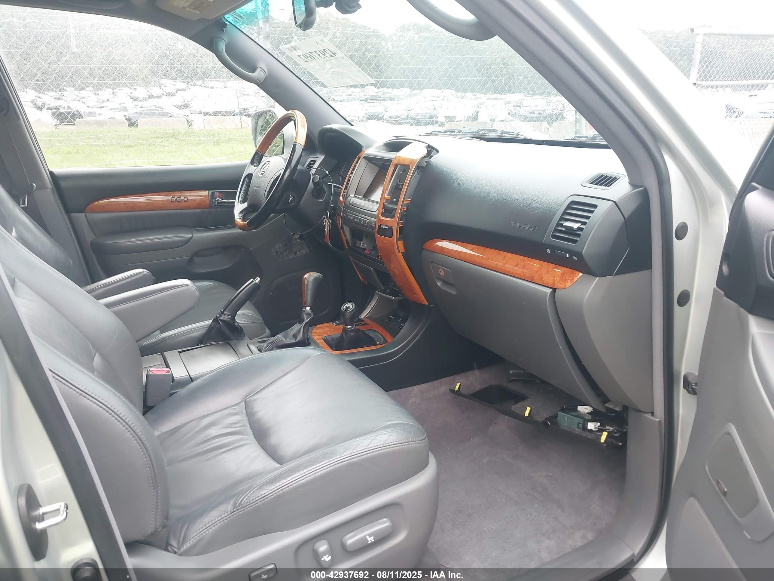 2005 Lexus Gx 470   Green vin: JTJBT20X650089702