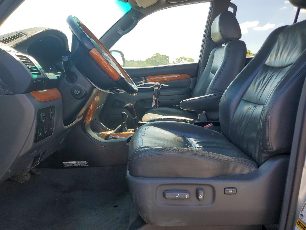 2004 Lexus Gx 470 Silver vin: JTJBT20X740043665