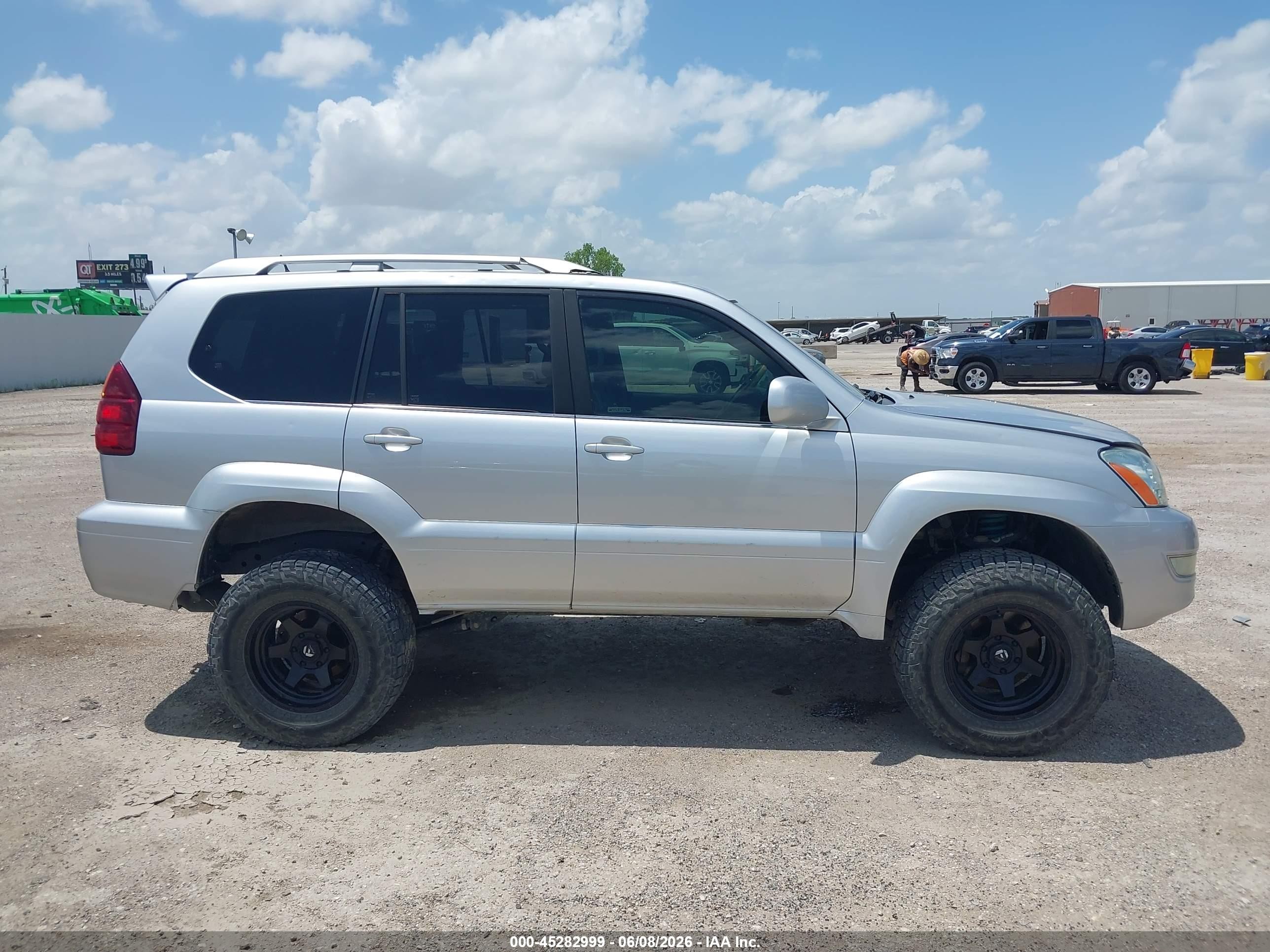 2007 Lexus Gx 470   Silver vin: JTJBT20X770145133