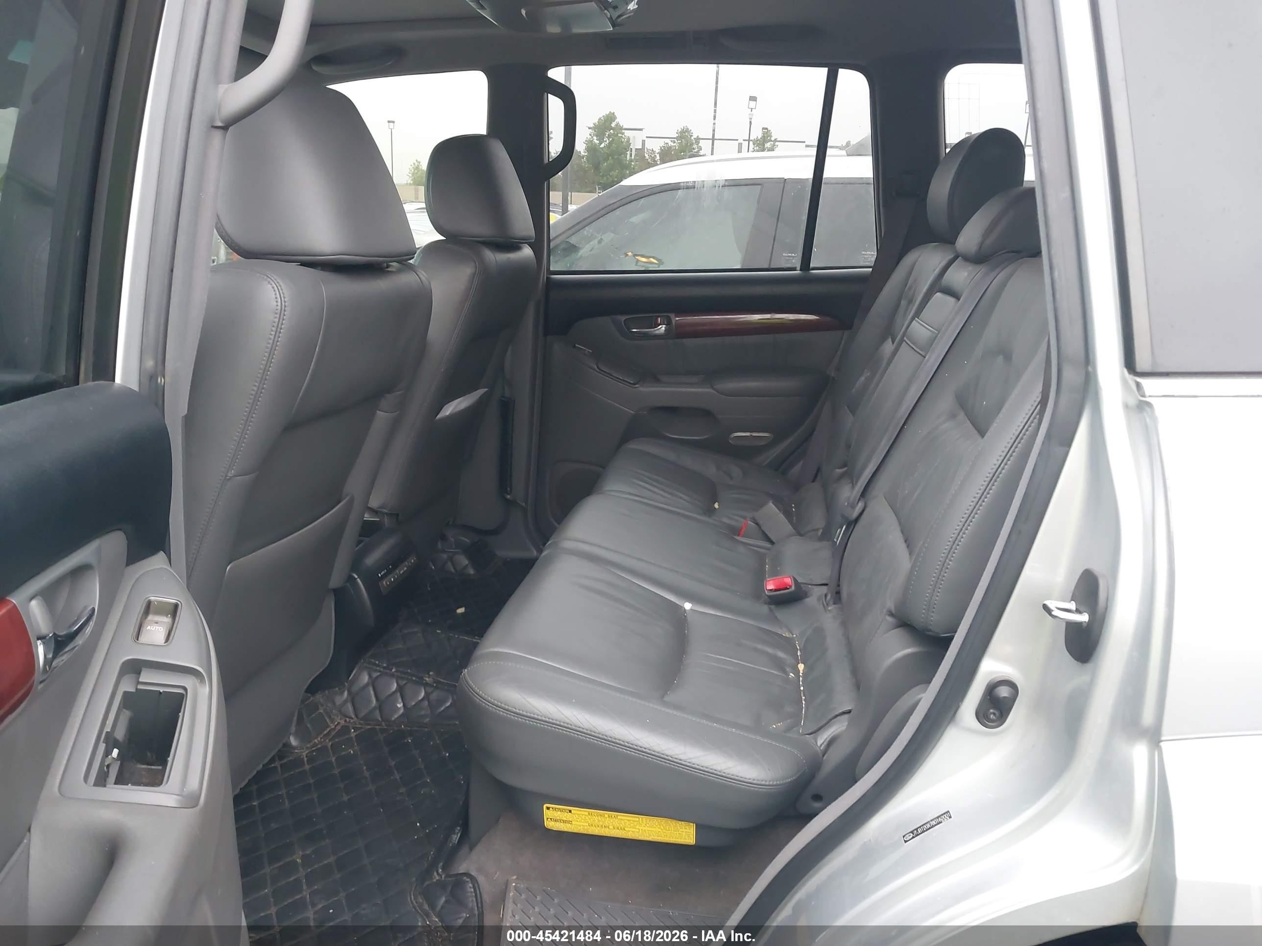 2008 Lexus Gx 470   Silver vin: JTJBT20X780162001