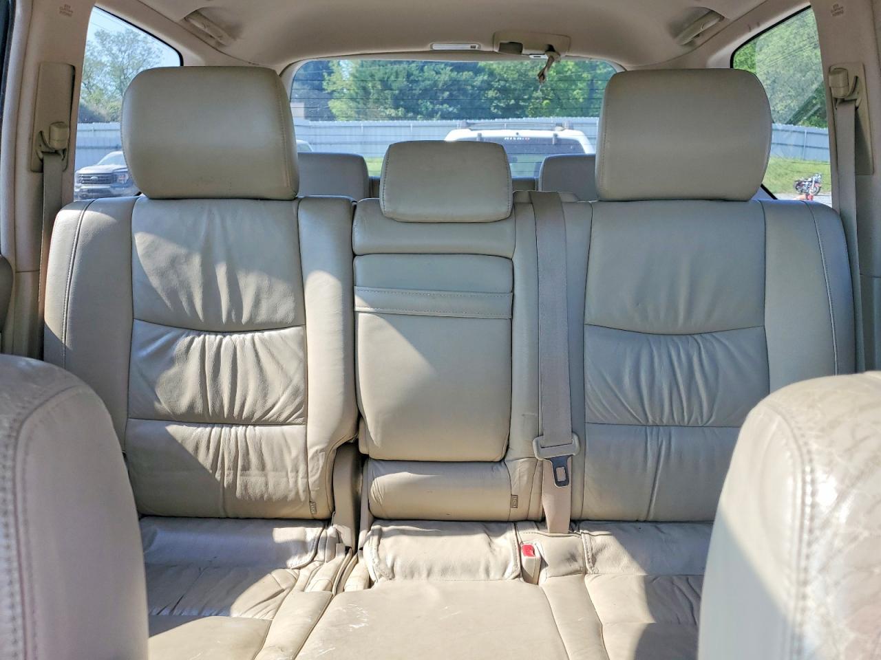 2004 Lexus Gx 470 White vin: JTJBT20X940038533