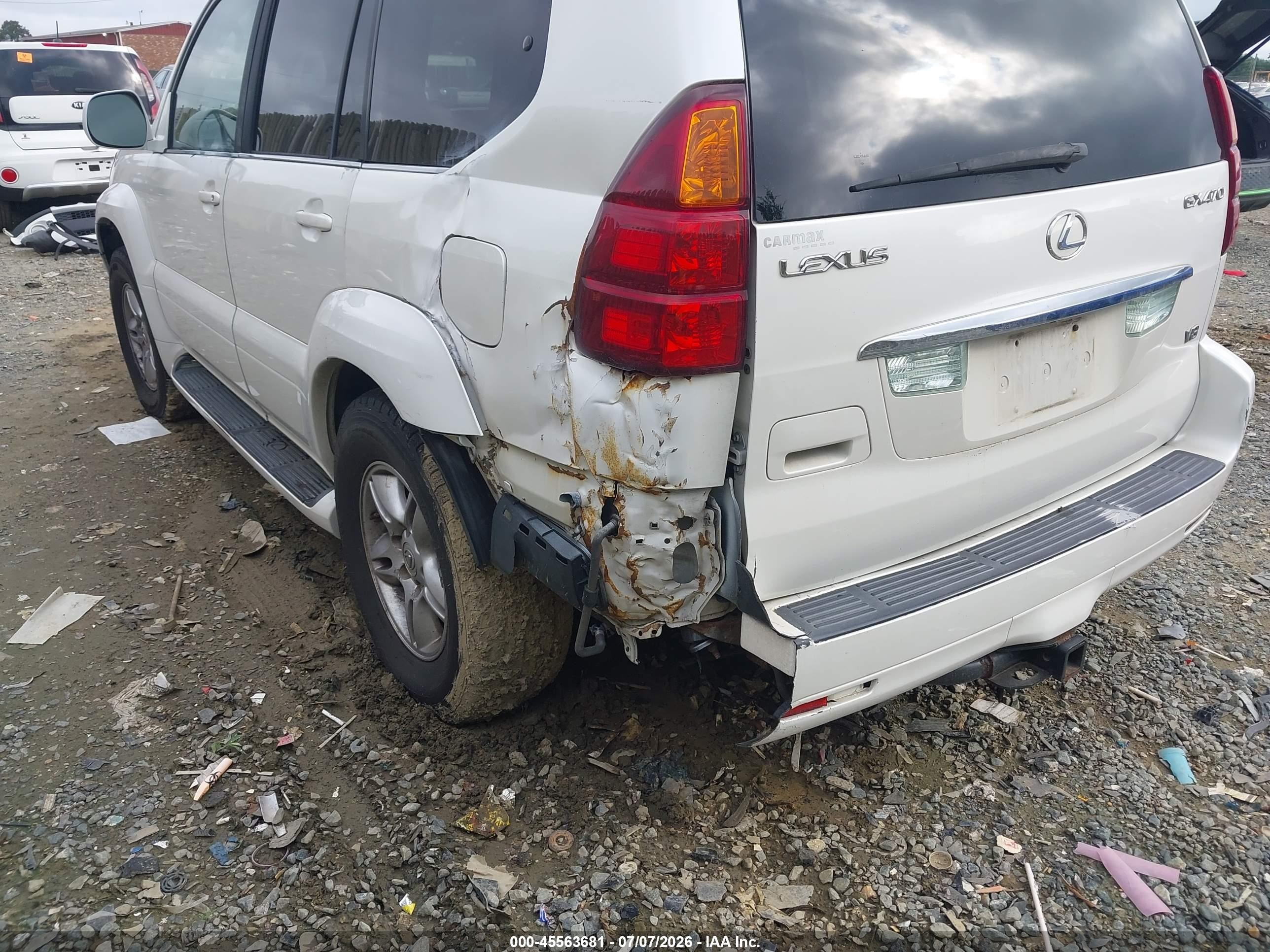 2004 Lexus Gx 470   White vin: JTJBT20X940064601