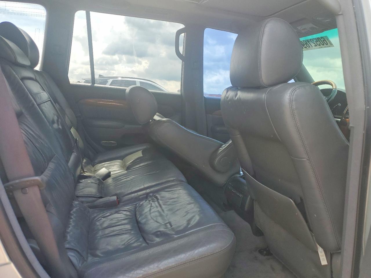 2005 Lexus Gx 470 Silver vin: JTJBT20X950068570