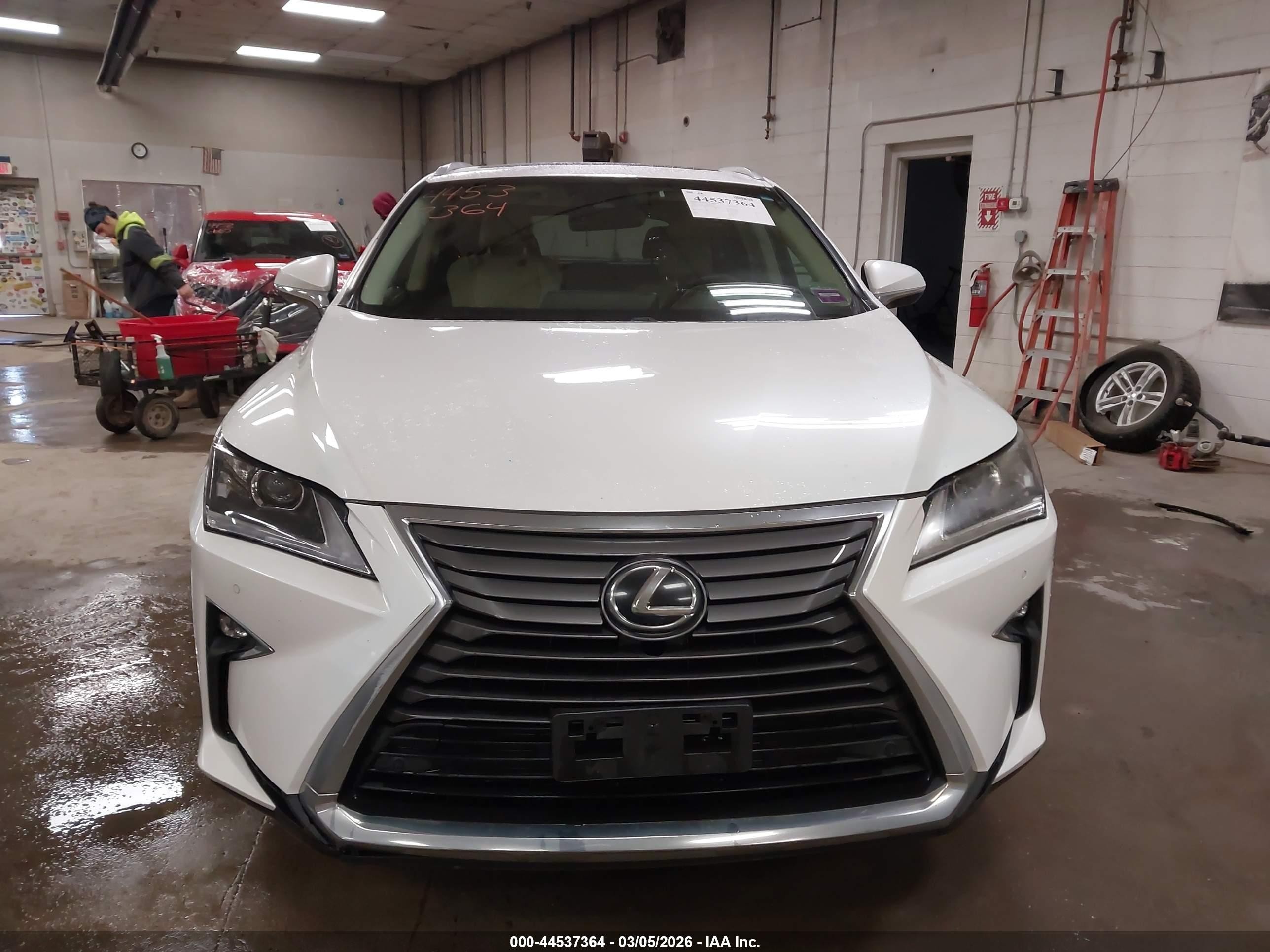 2019 Lexus Rx 350 White vin: JTJBZMCA4K2041598