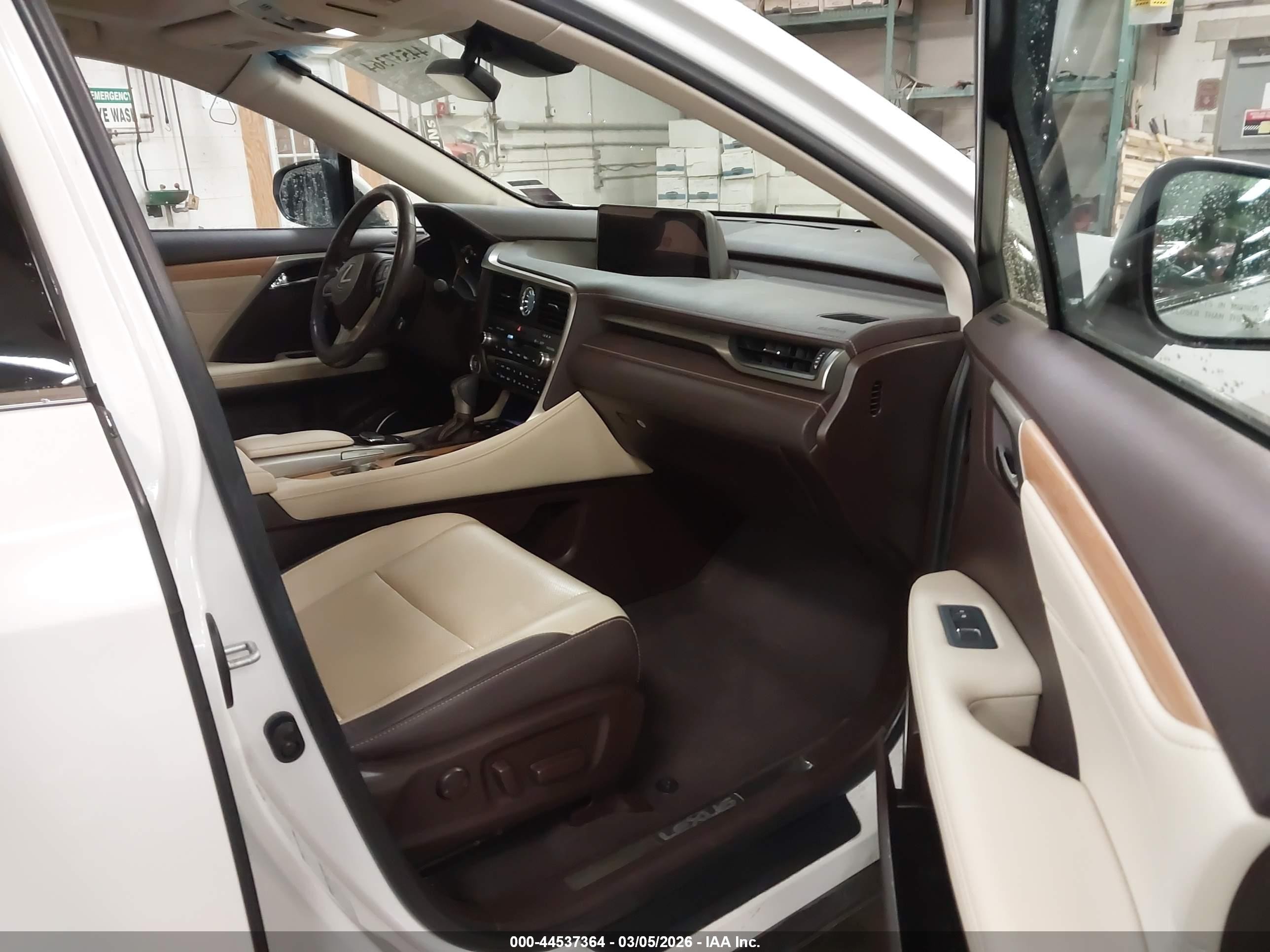 2019 Lexus Rx 350 White vin: JTJBZMCA4K2041598
