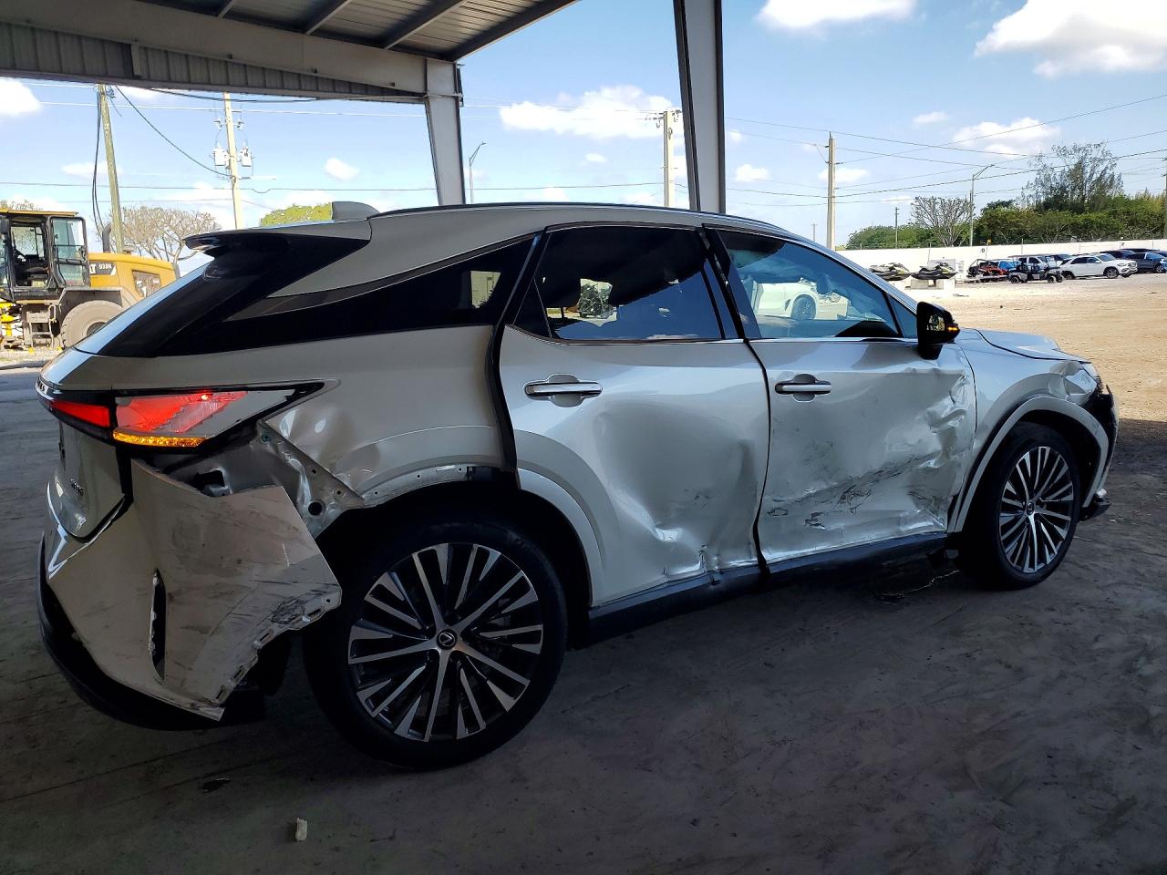 2023 Lexus Rx 350 Premium+ White vin: JTJCHMAA7P2006667