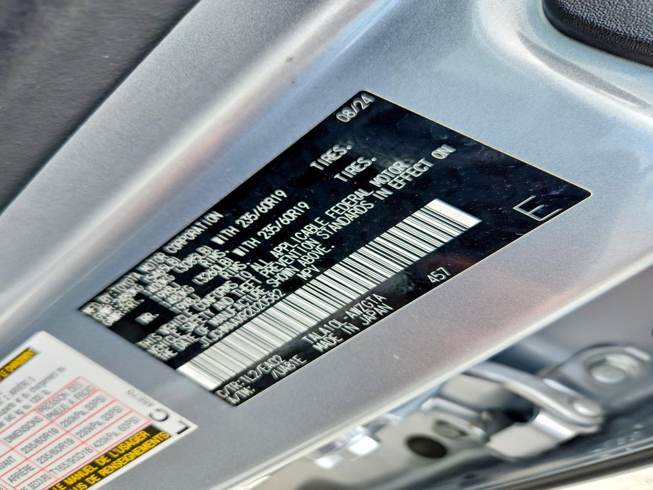 2024 Lexus Rx 350 Premium Silver vin: JTJCHMAAXR2020582