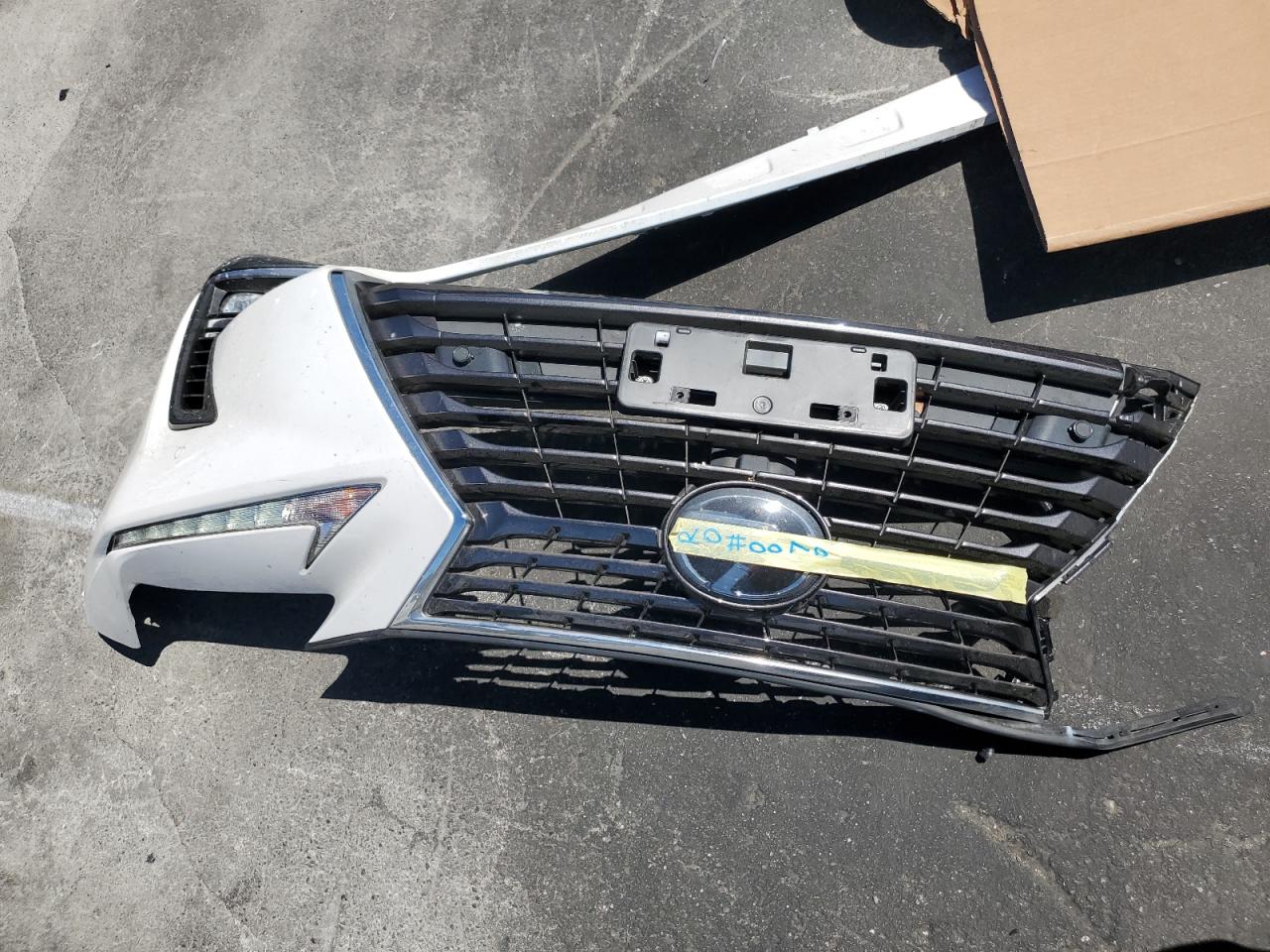 2020 Lexus Nx 300 White vin: JTJDARBZ2L5000794