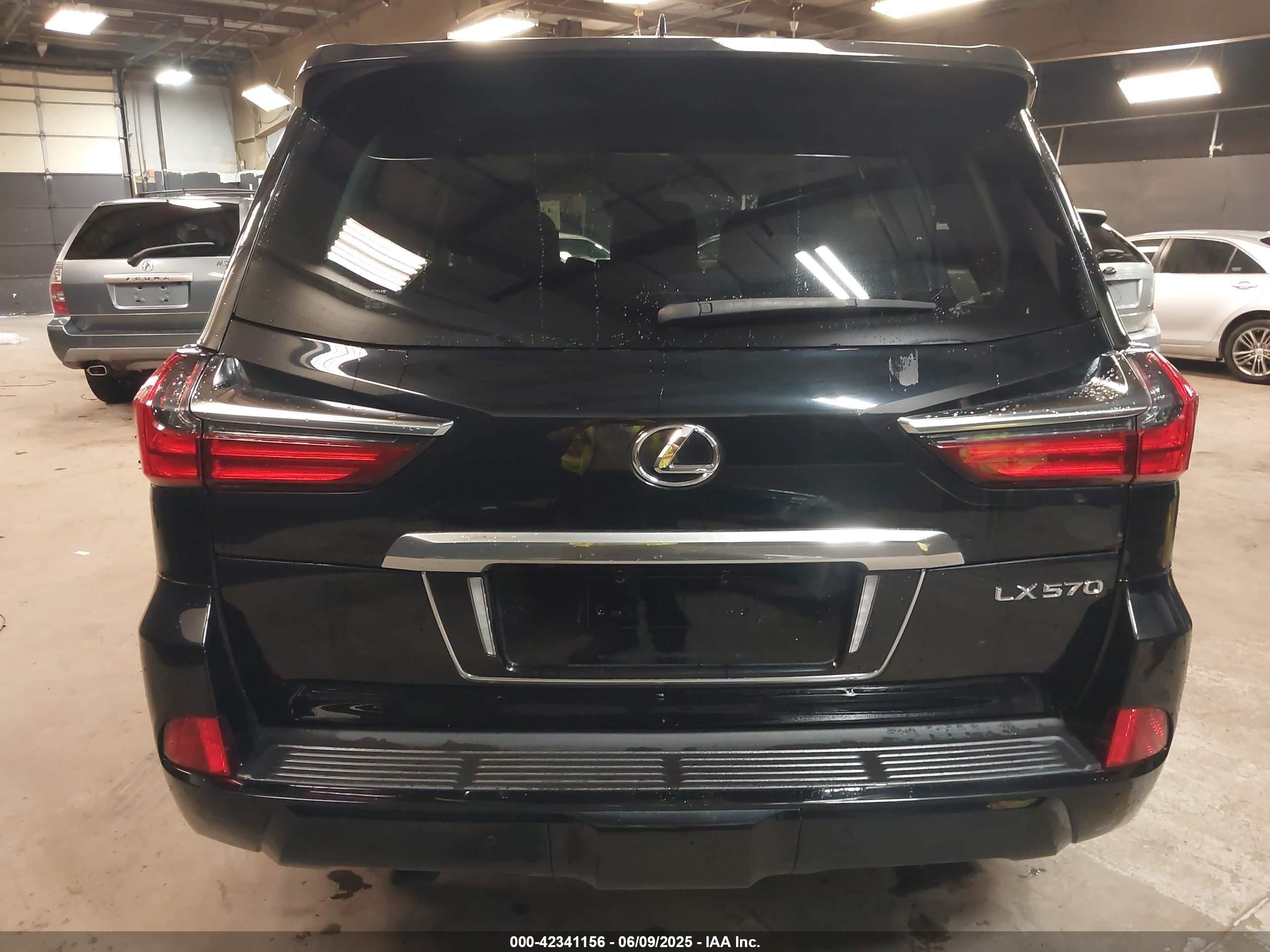 2021 Lexus Lx 570 Three-row/two-row Black vin: JTJDY7AX0M4352294