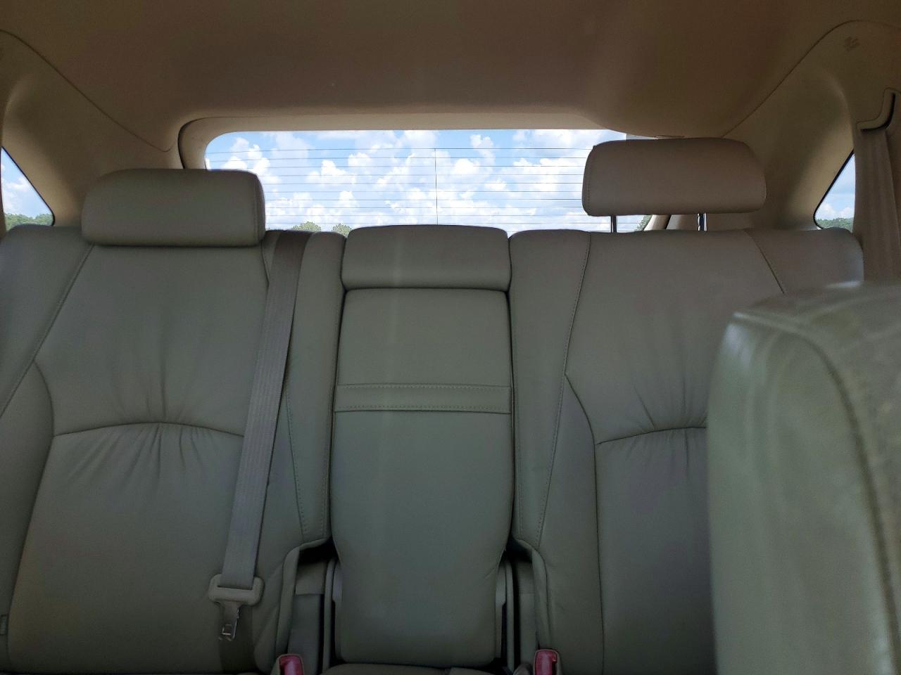 2004 Lexus Rx 330 White vin: JTJGA31U040015132