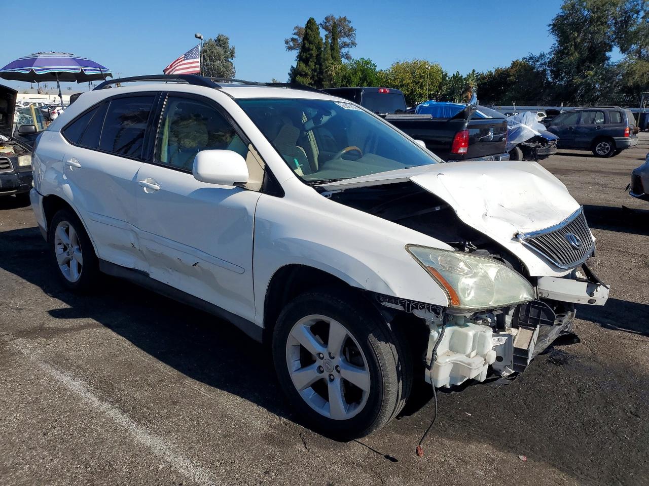 2005 Lexus Rx 330 White vin: JTJGA31U150052854