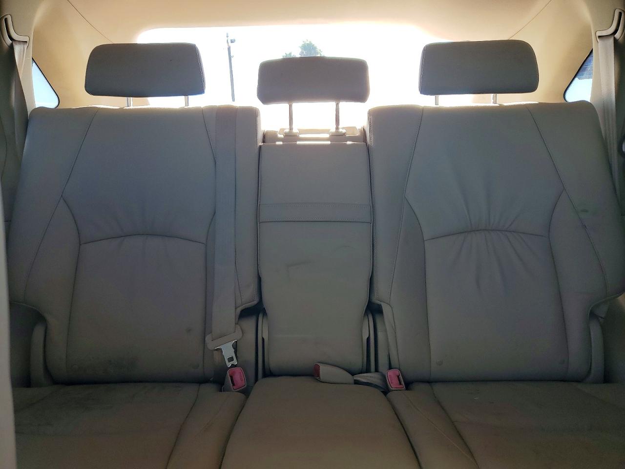 2005 Lexus Rx 330 White vin: JTJGA31U150052854