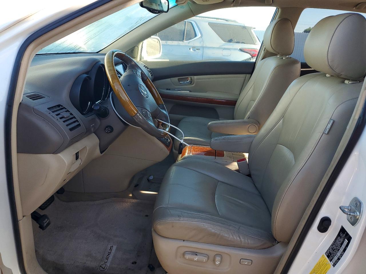 2005 Lexus Rx 330 White vin: JTJGA31U150052854