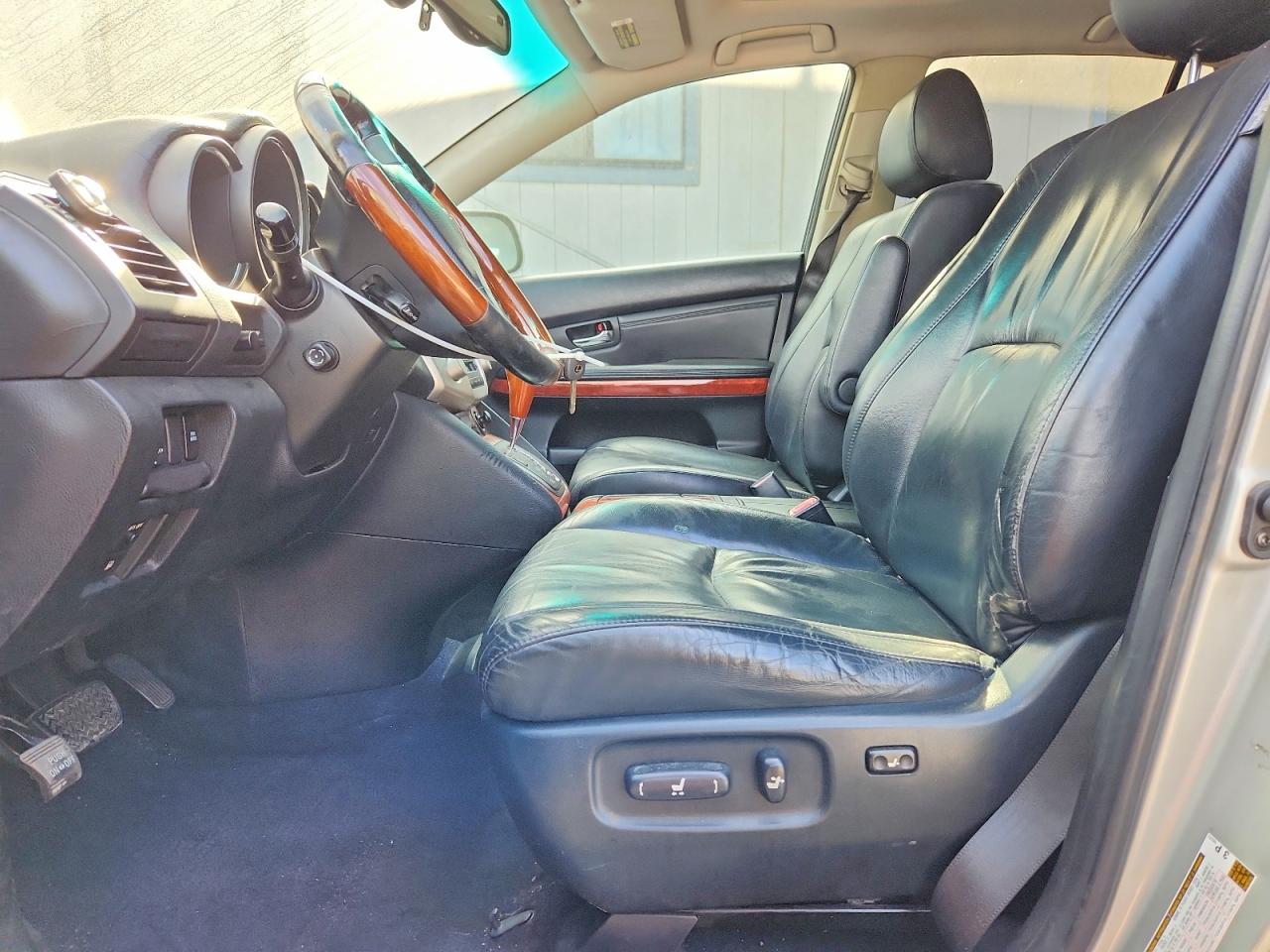 2006 Lexus Rx 330 Silver vin: JTJGA31U160064715