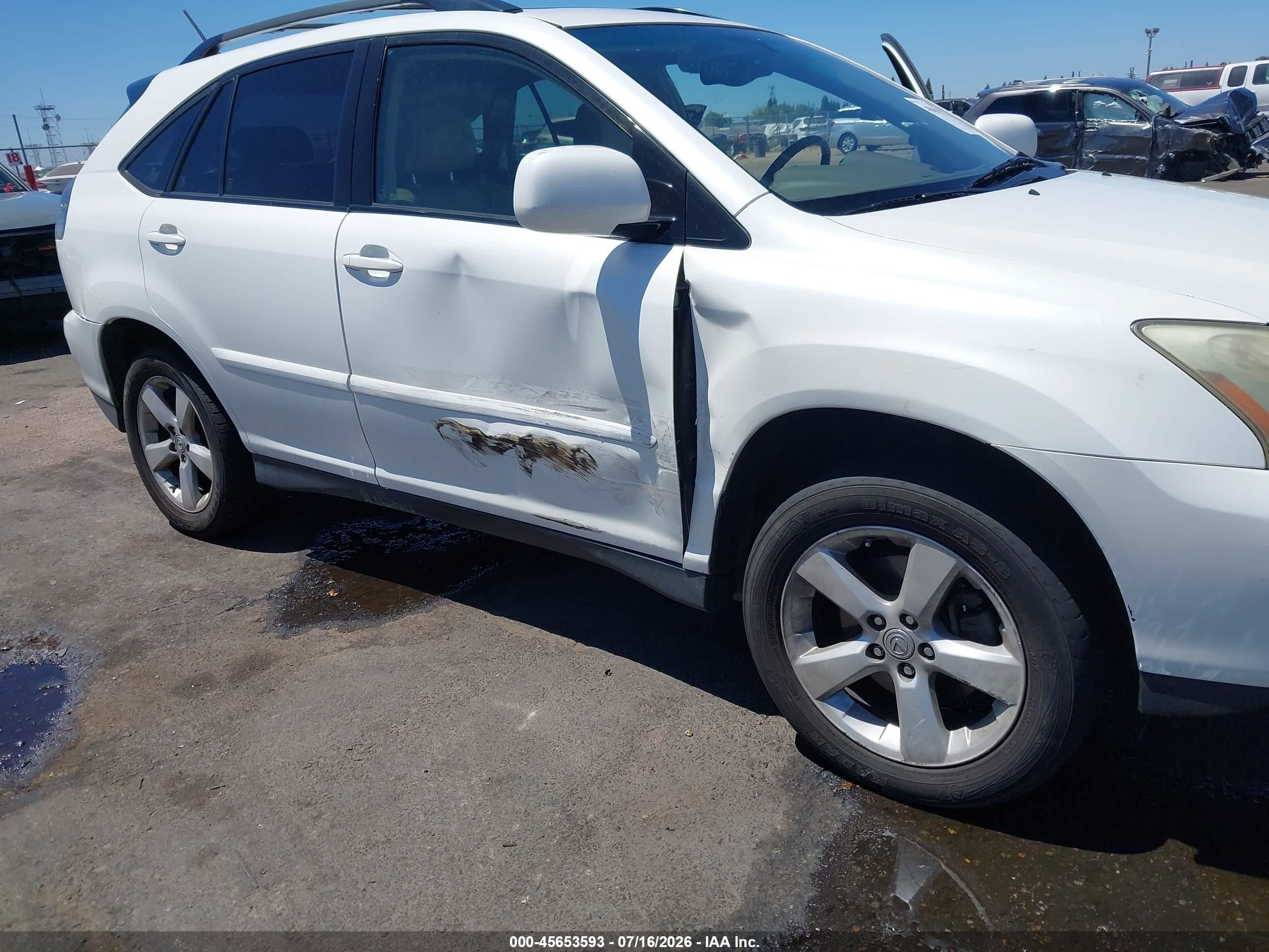 2004 Lexus Rx 330   White vin: JTJGA31U240006867