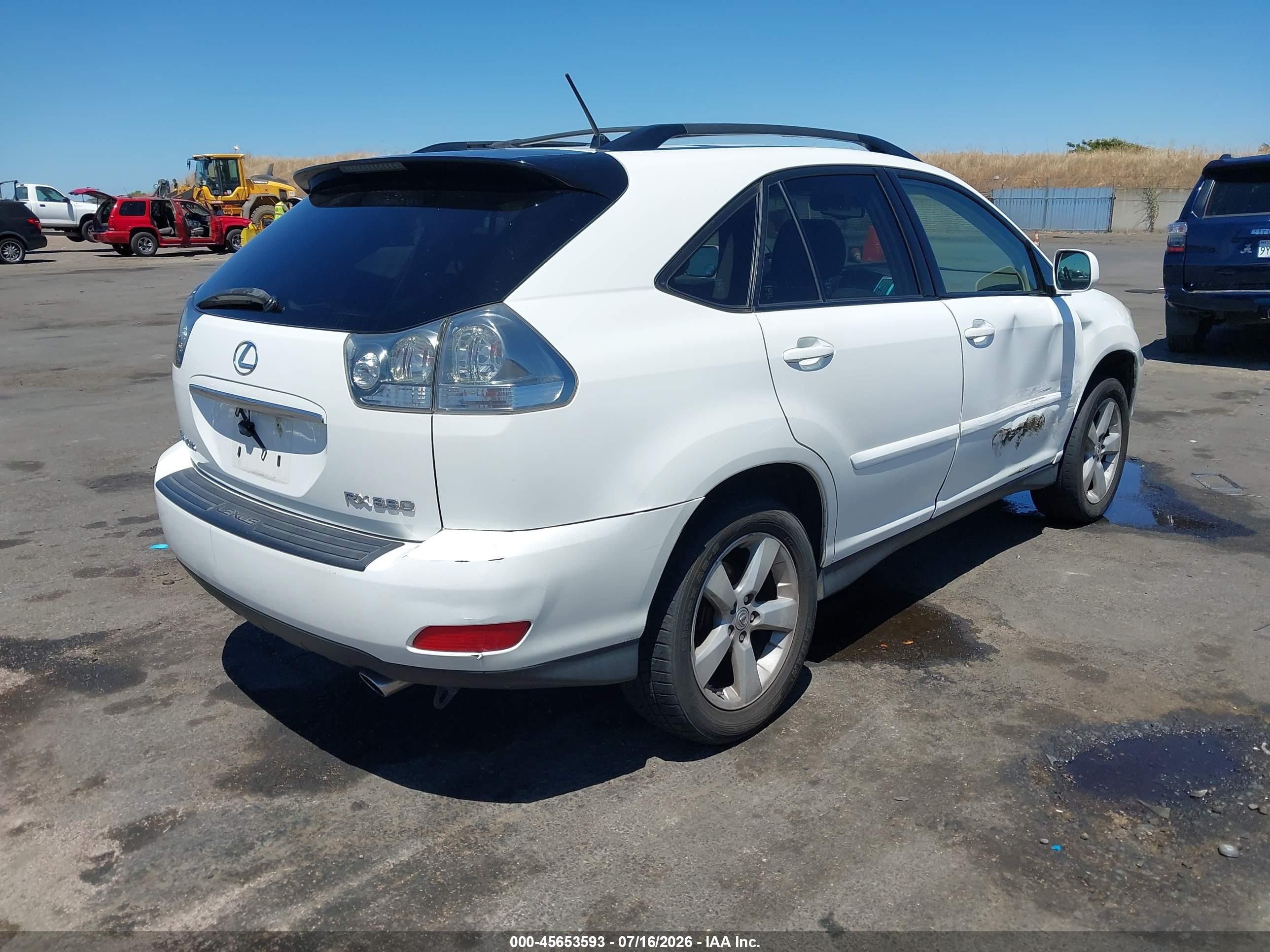 2004 Lexus Rx 330   White vin: JTJGA31U240006867