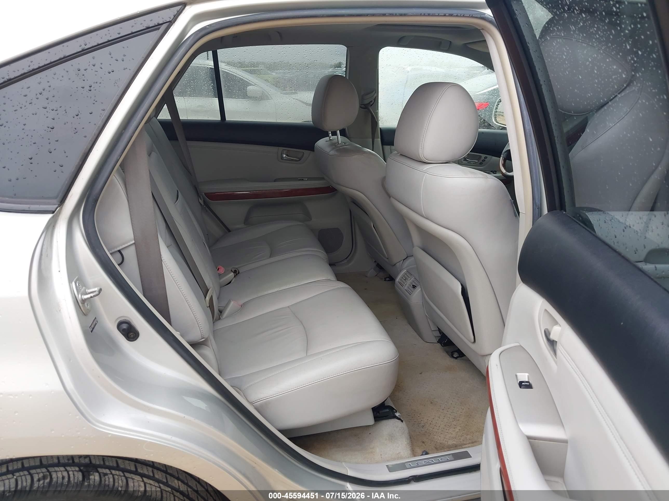 2004 Lexus Rx 330   Silver vin: JTJGA31U240009266