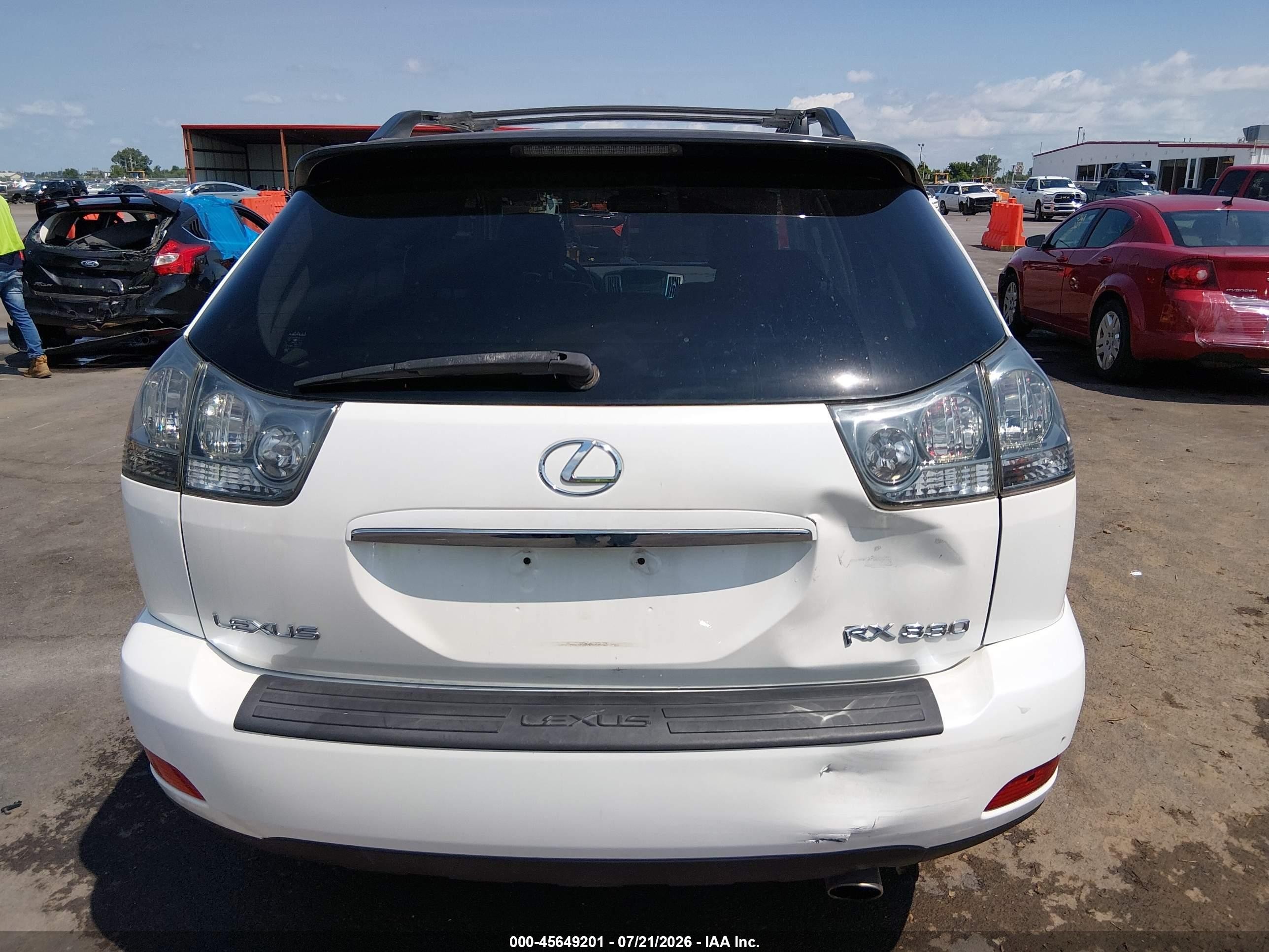 2004 Lexus Rx 330   White vin: JTJGA31U240027038