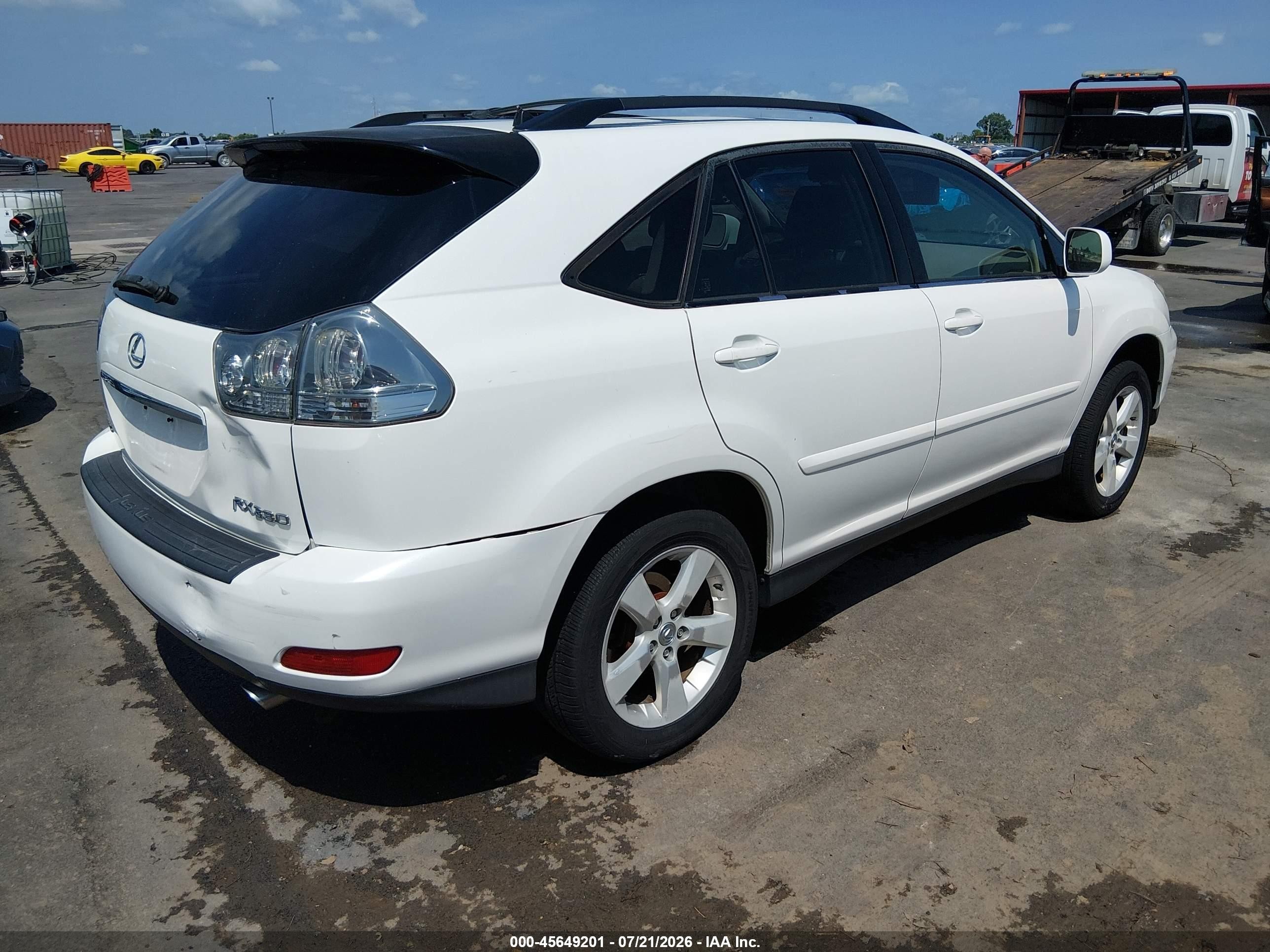 2004 Lexus Rx 330   White vin: JTJGA31U240027038