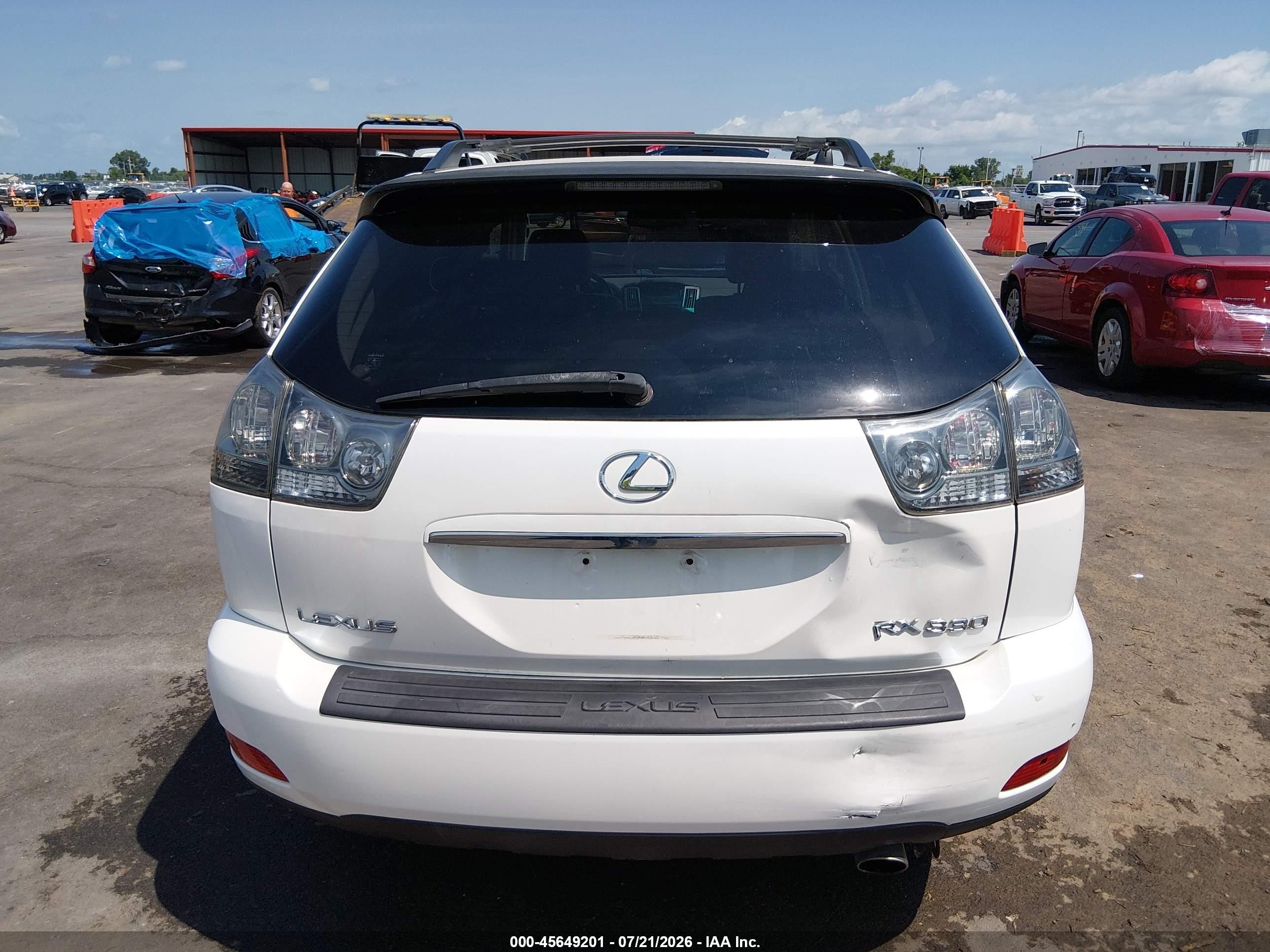 2004 Lexus Rx 330   White vin: JTJGA31U240027038