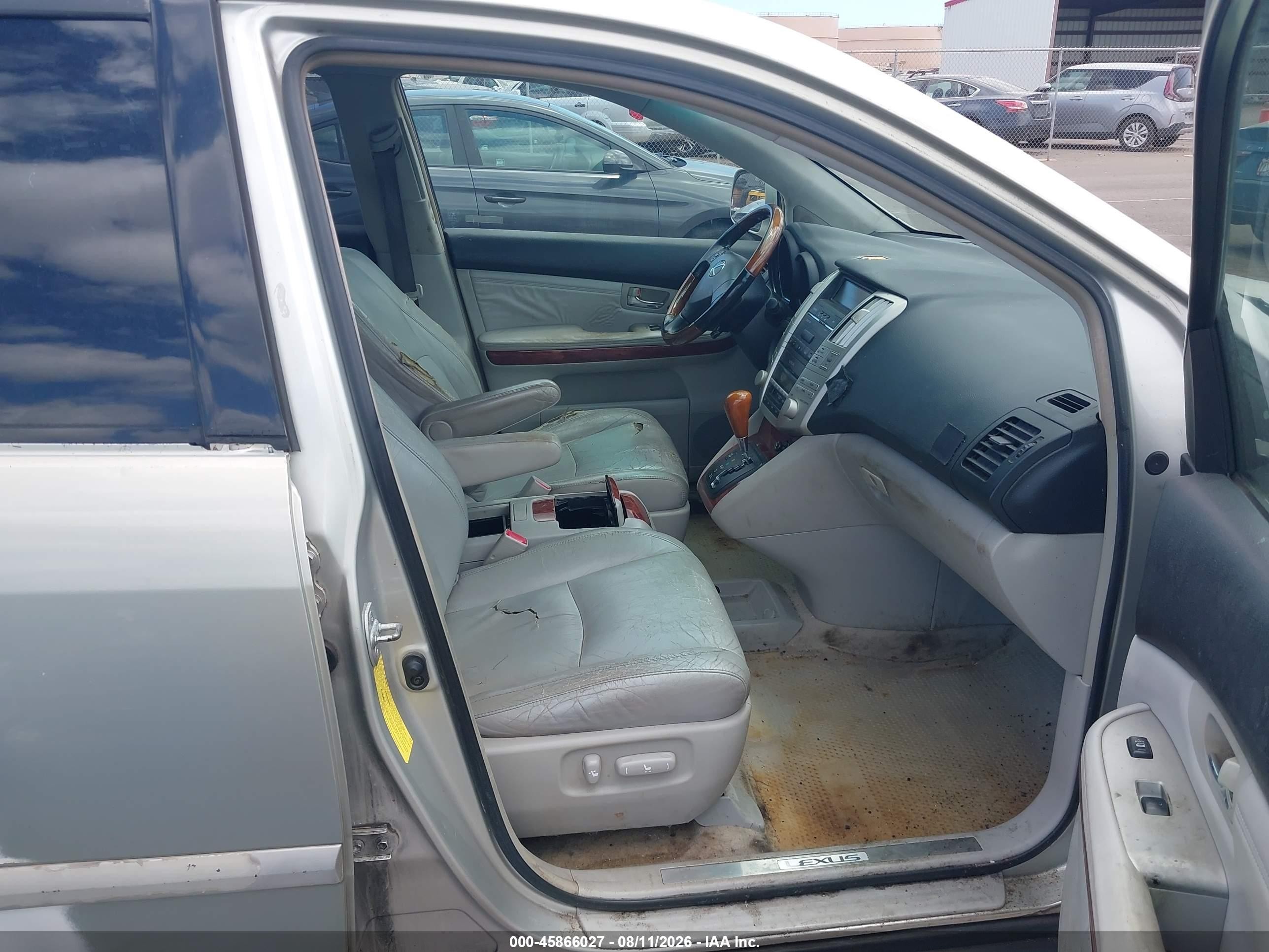2005 Lexus Rx 330   Silver vin: JTJGA31U250058100