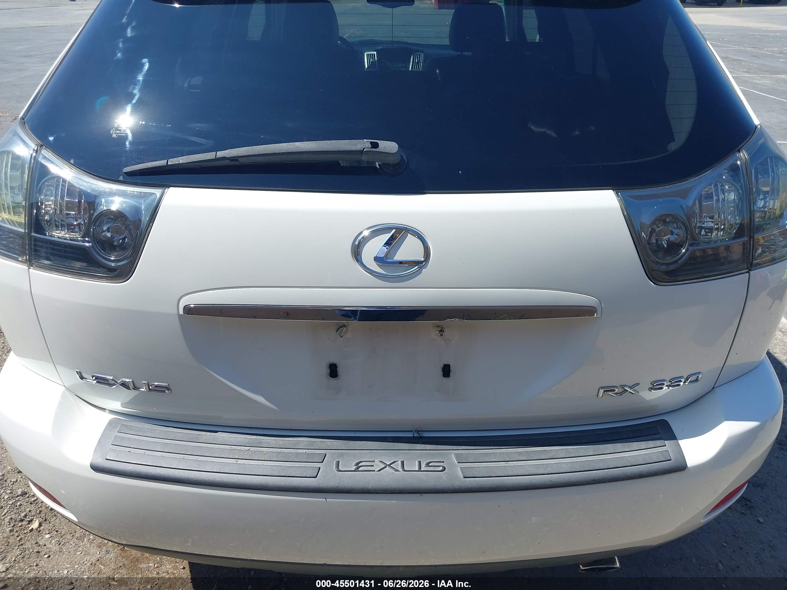 2004 Lexus Rx 330   White vin: JTJGA31U340009809