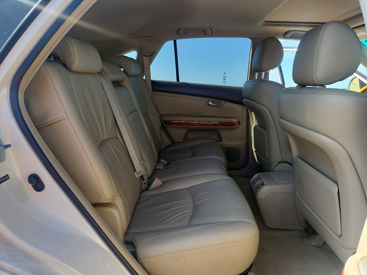 2004 Lexus Rx 330 White vin: JTJGA31U340043989