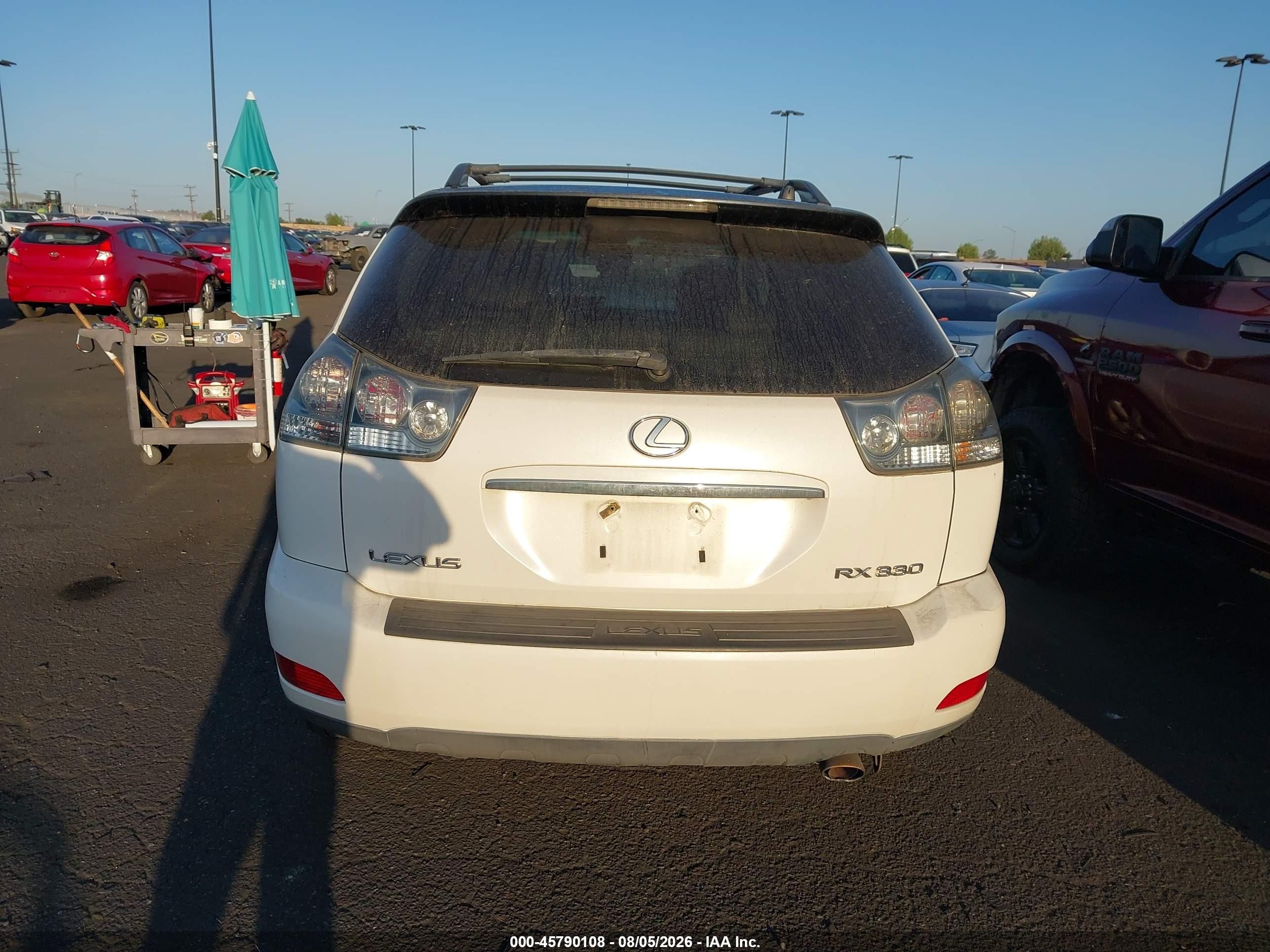 2006 Lexus Rx 330   White vin: JTJGA31U360065865
