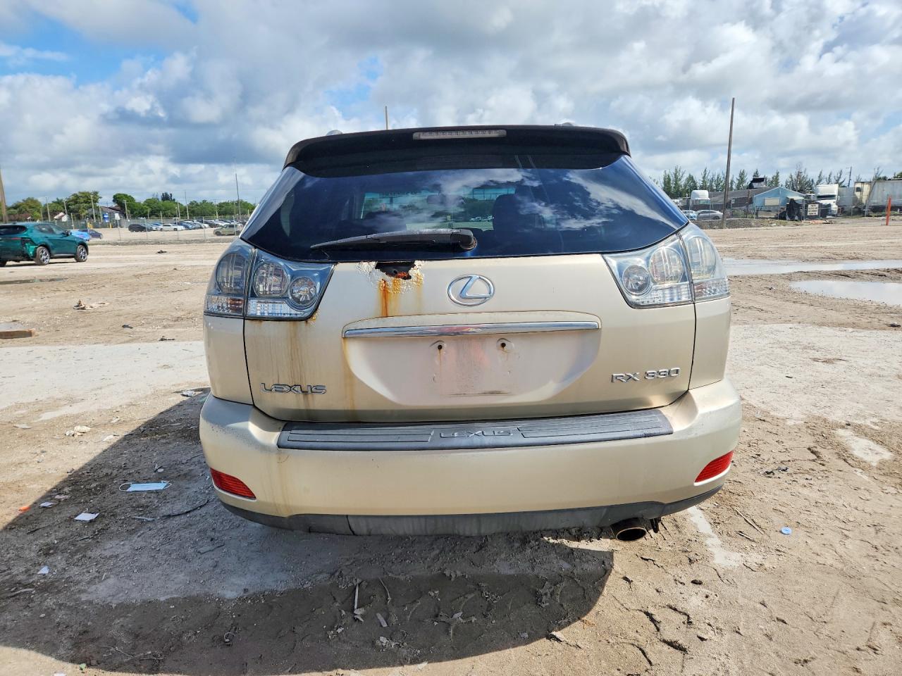 2004 Lexus Rx 330 Beige vin: JTJGA31U440016641