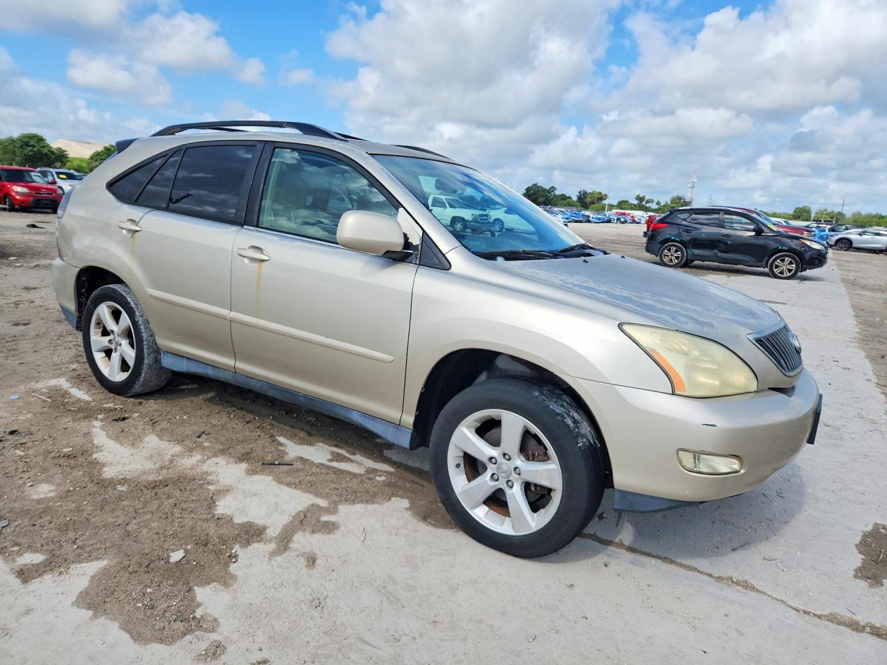 2004 Lexus Rx 330 Beige vin: JTJGA31U440016641